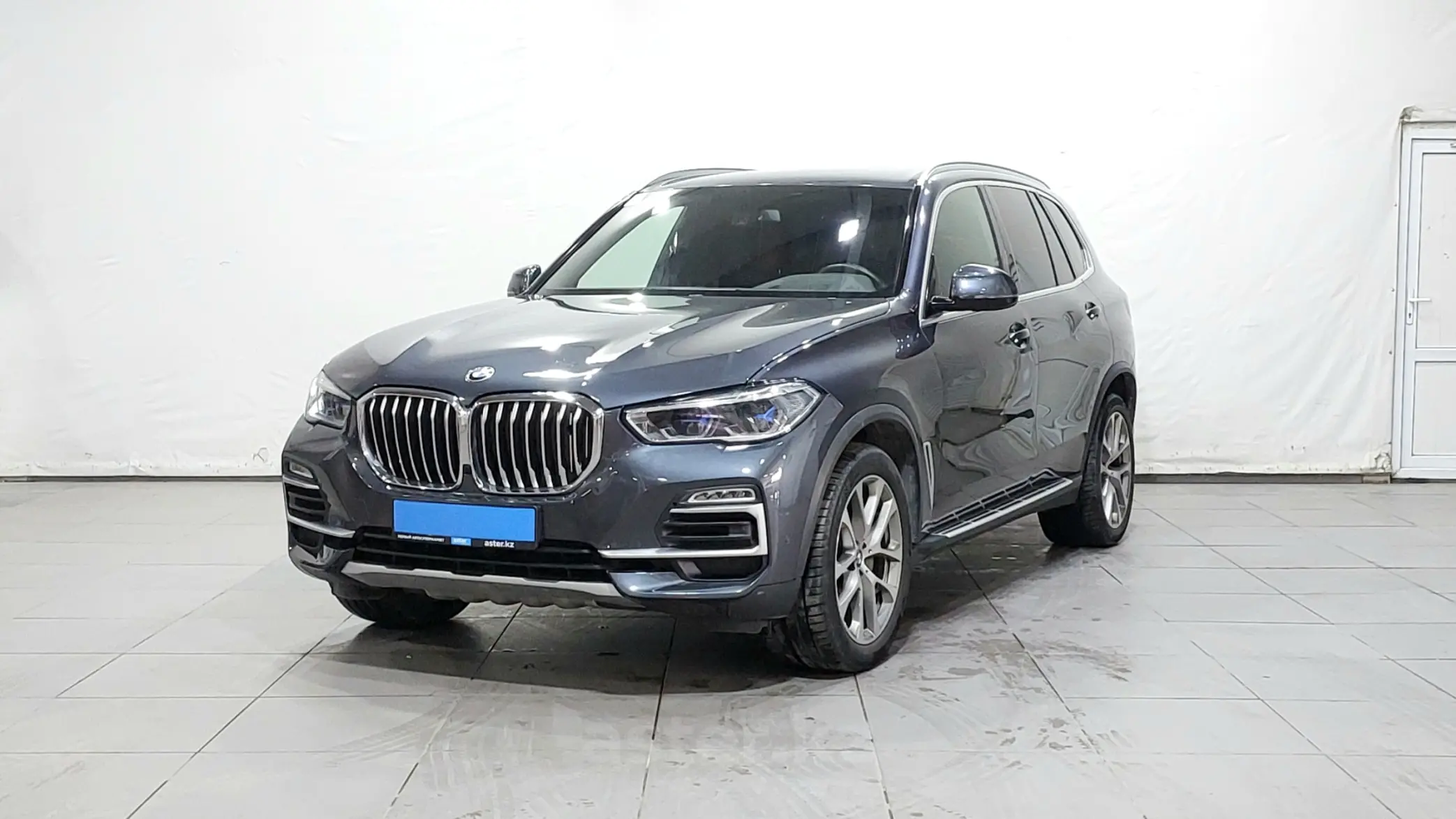 BMW X5 2019