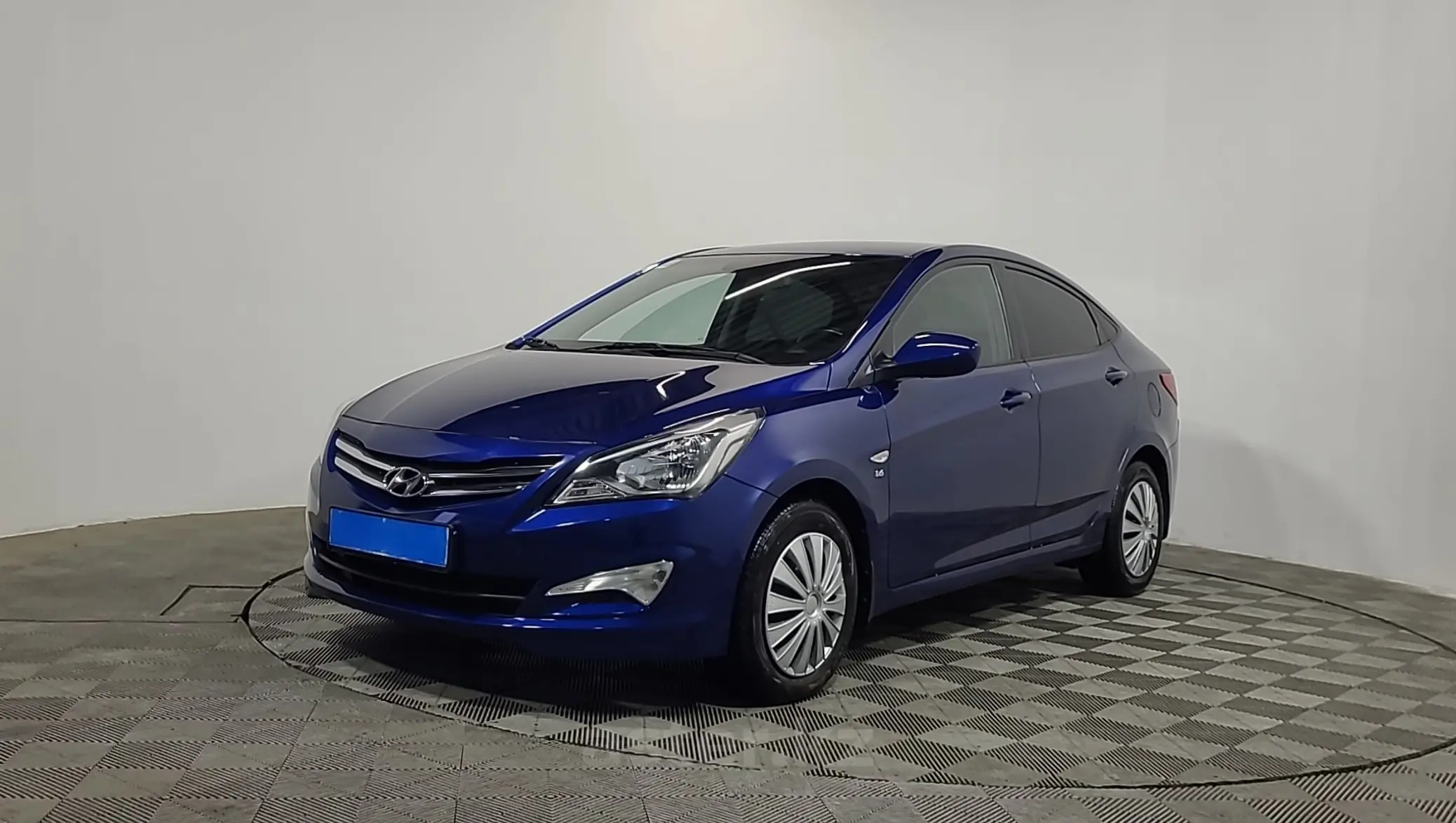 Hyundai Accent 2015