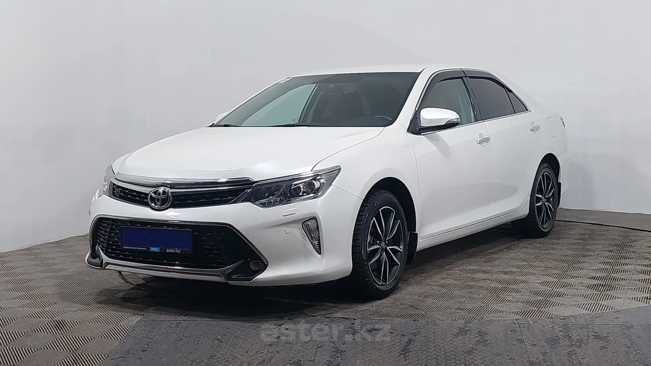 Toyota Camry 2017