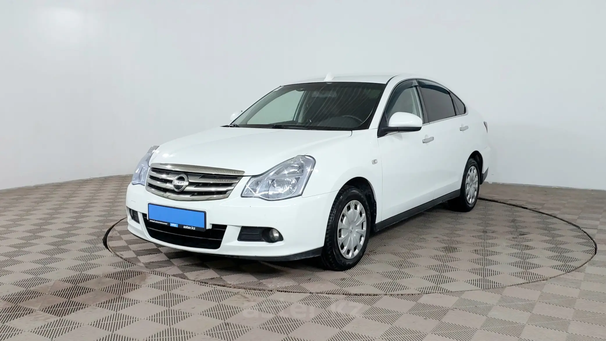 Nissan Almera 2014