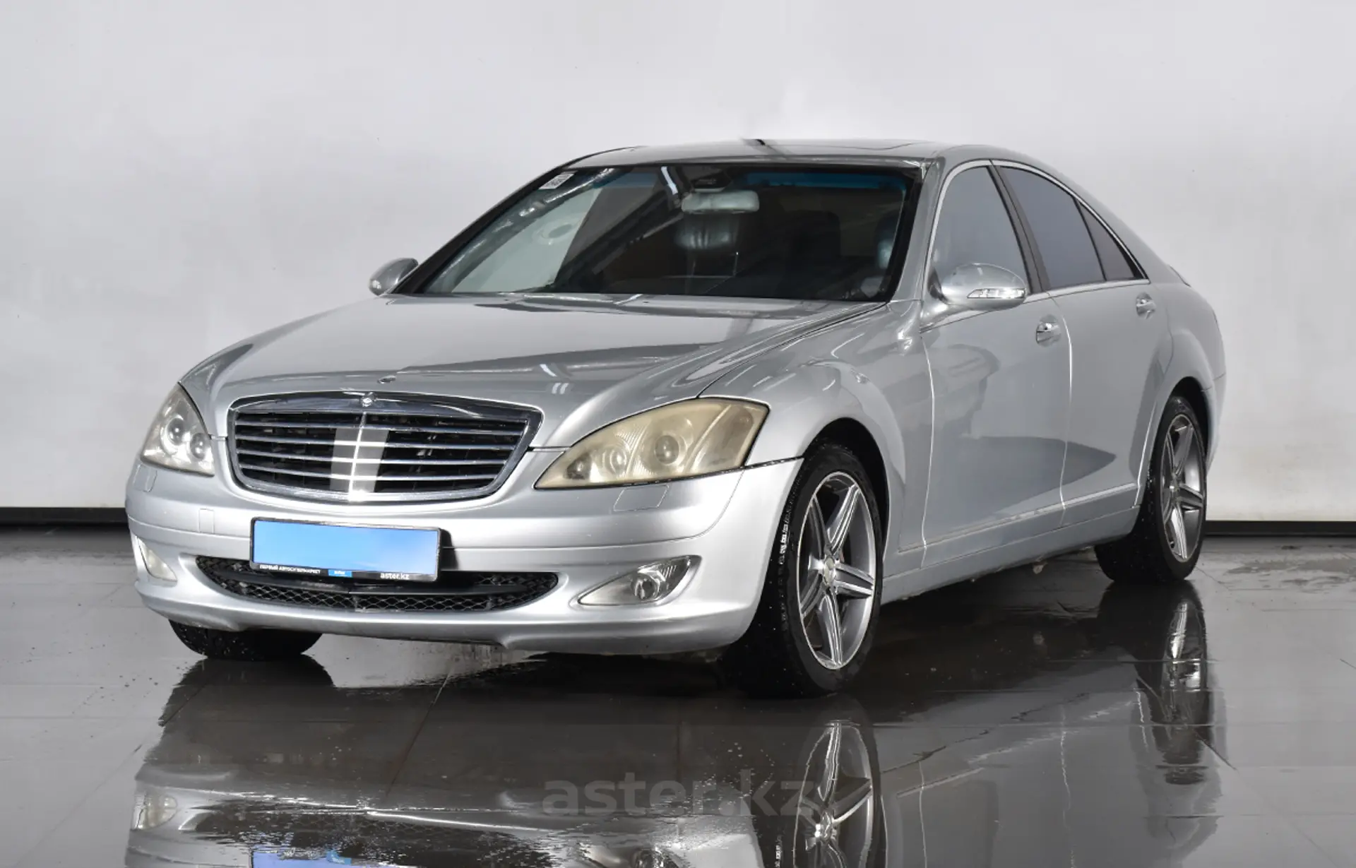 Mercedes-Benz S-Класс 2005