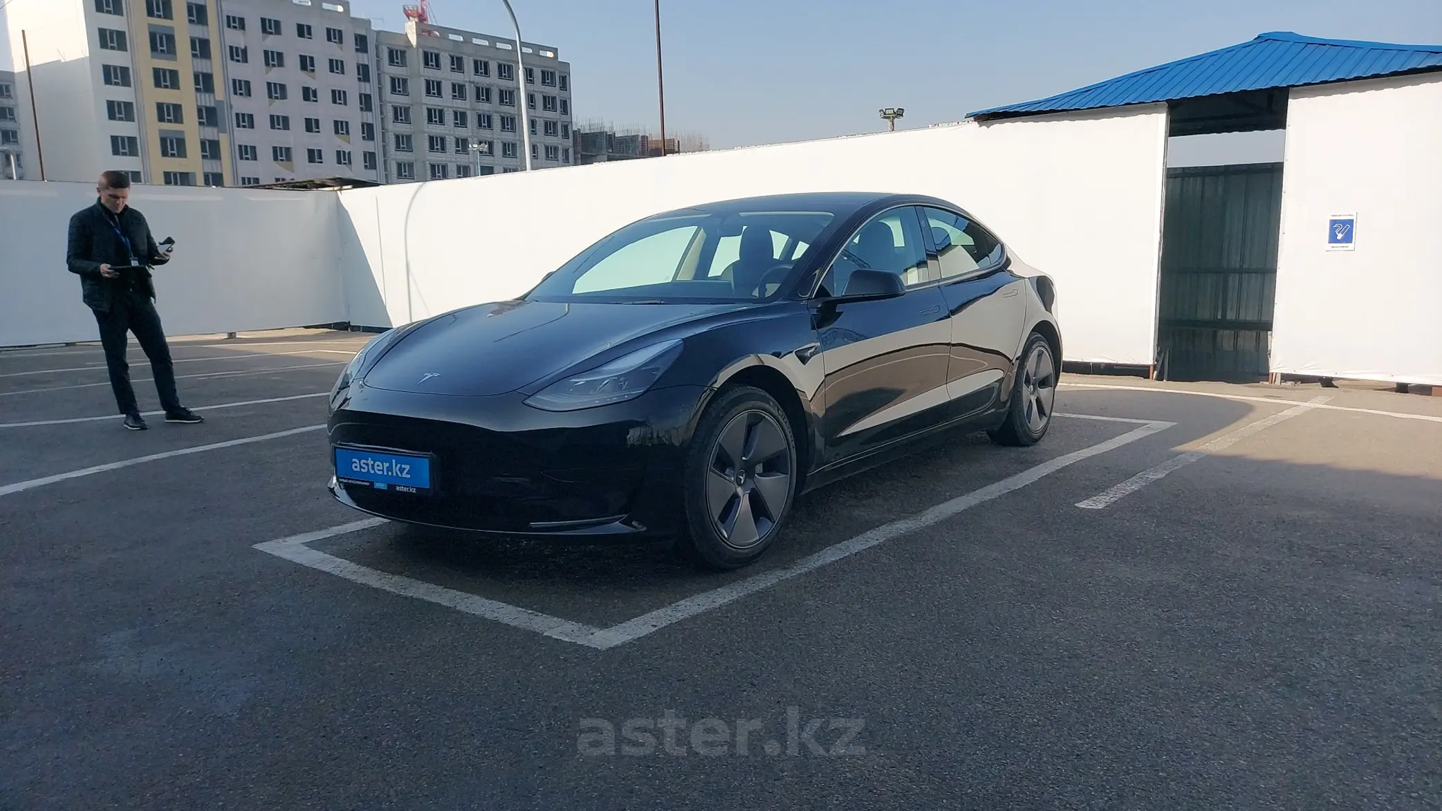 Tesla Model 3 2023