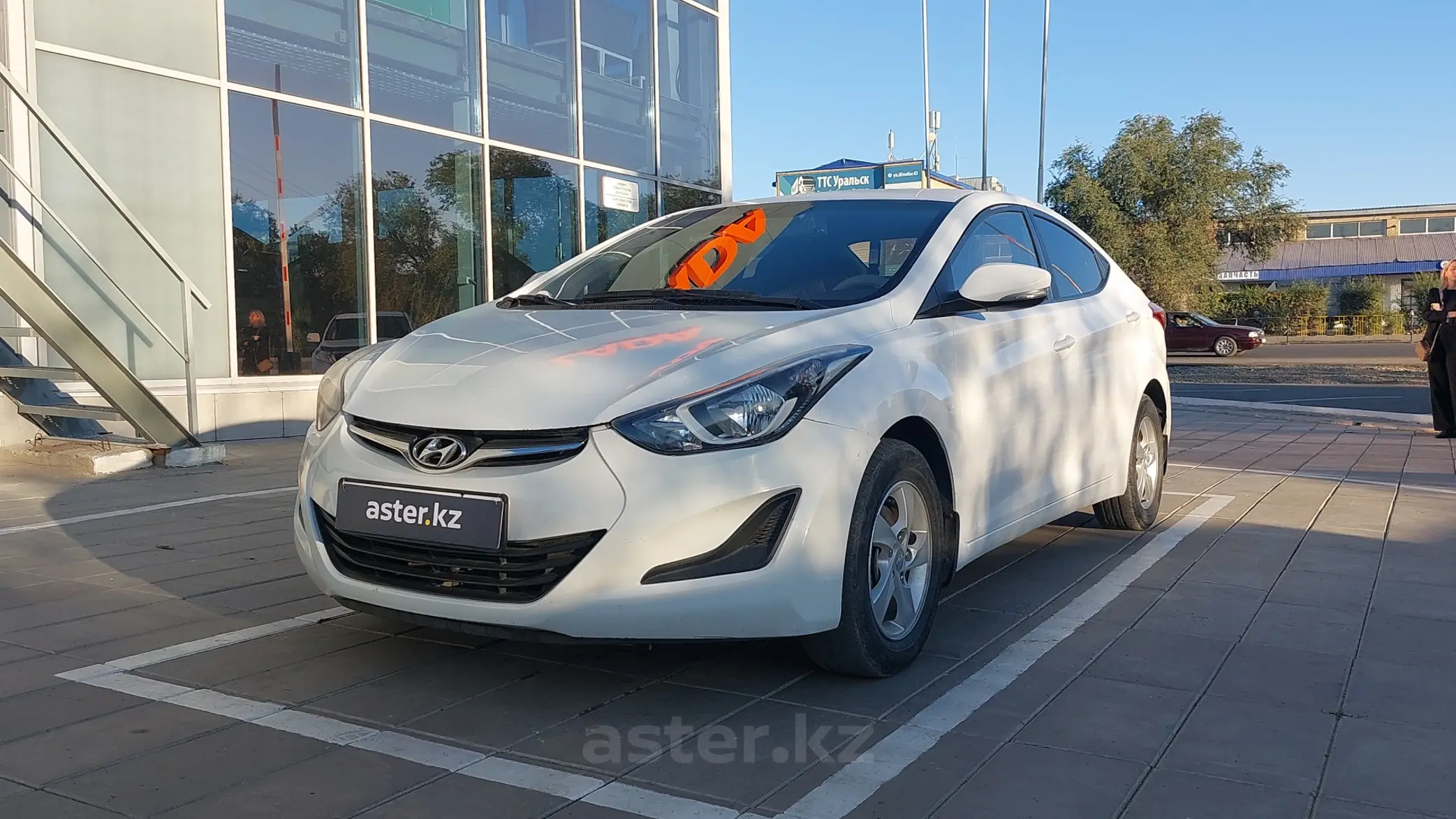 Hyundai Elantra 2014