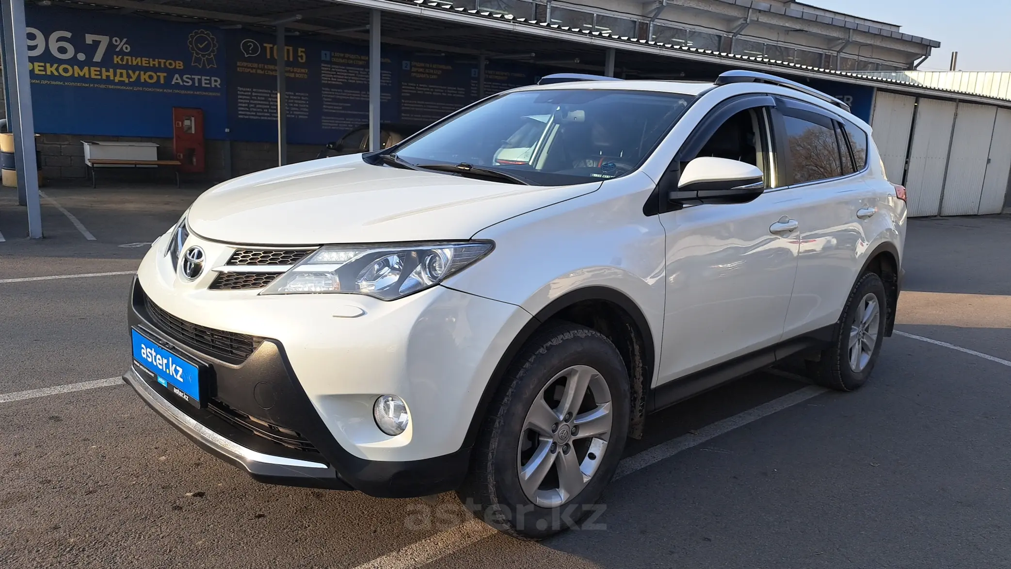 Toyota RAV4 2014