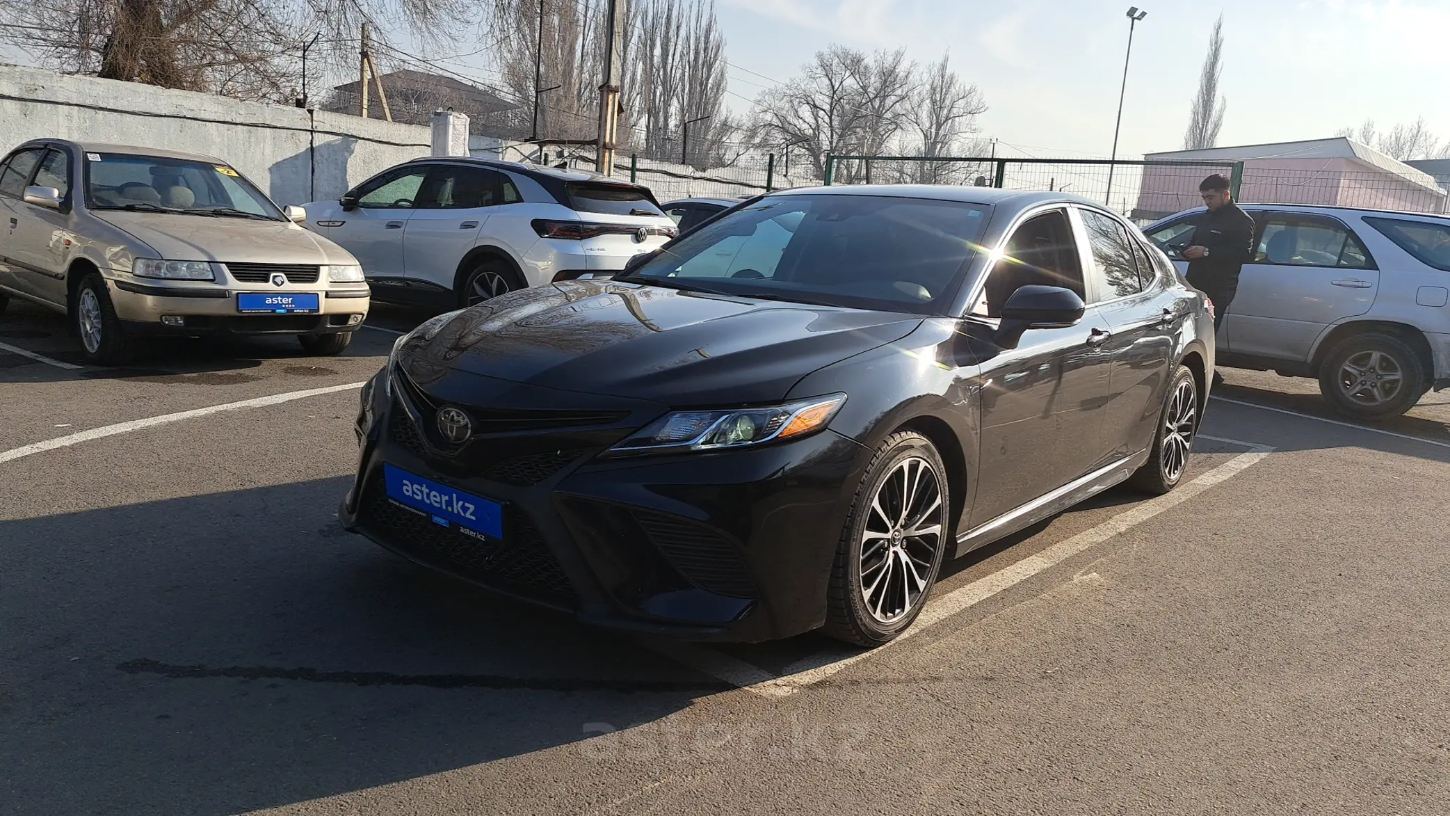 Toyota Camry 2019