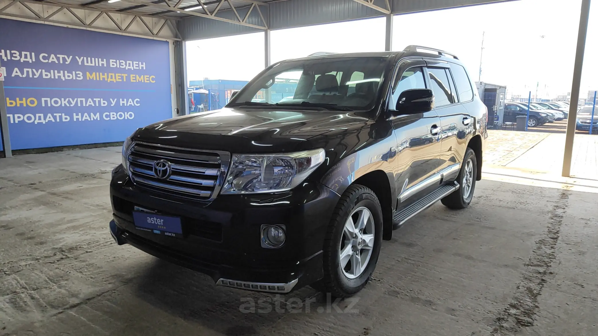 Toyota Land Cruiser 2012