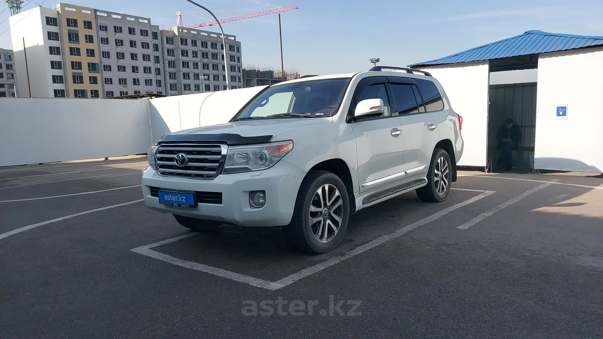 Toyota Land Cruiser 2013