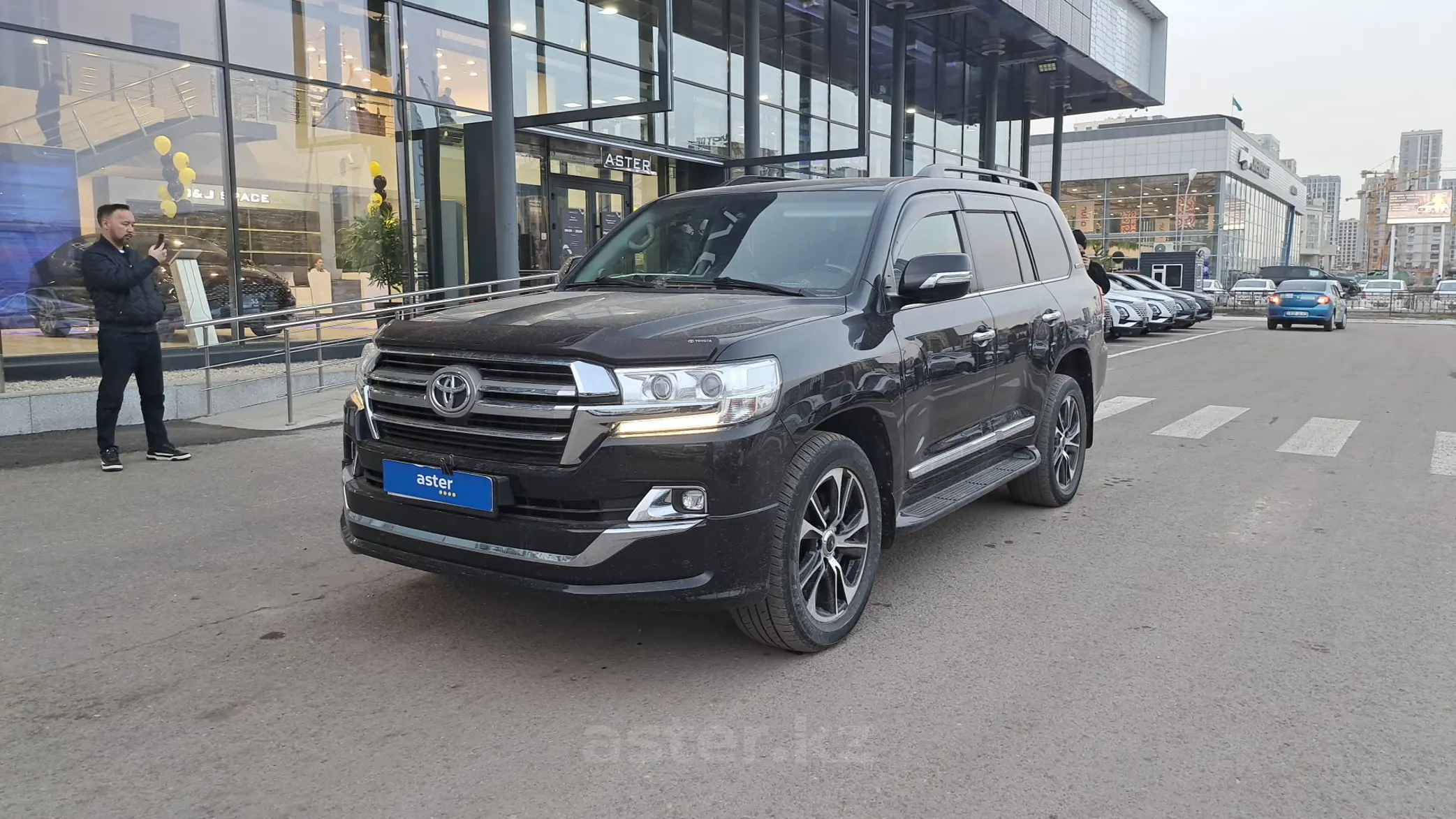 Toyota Land Cruiser 2016