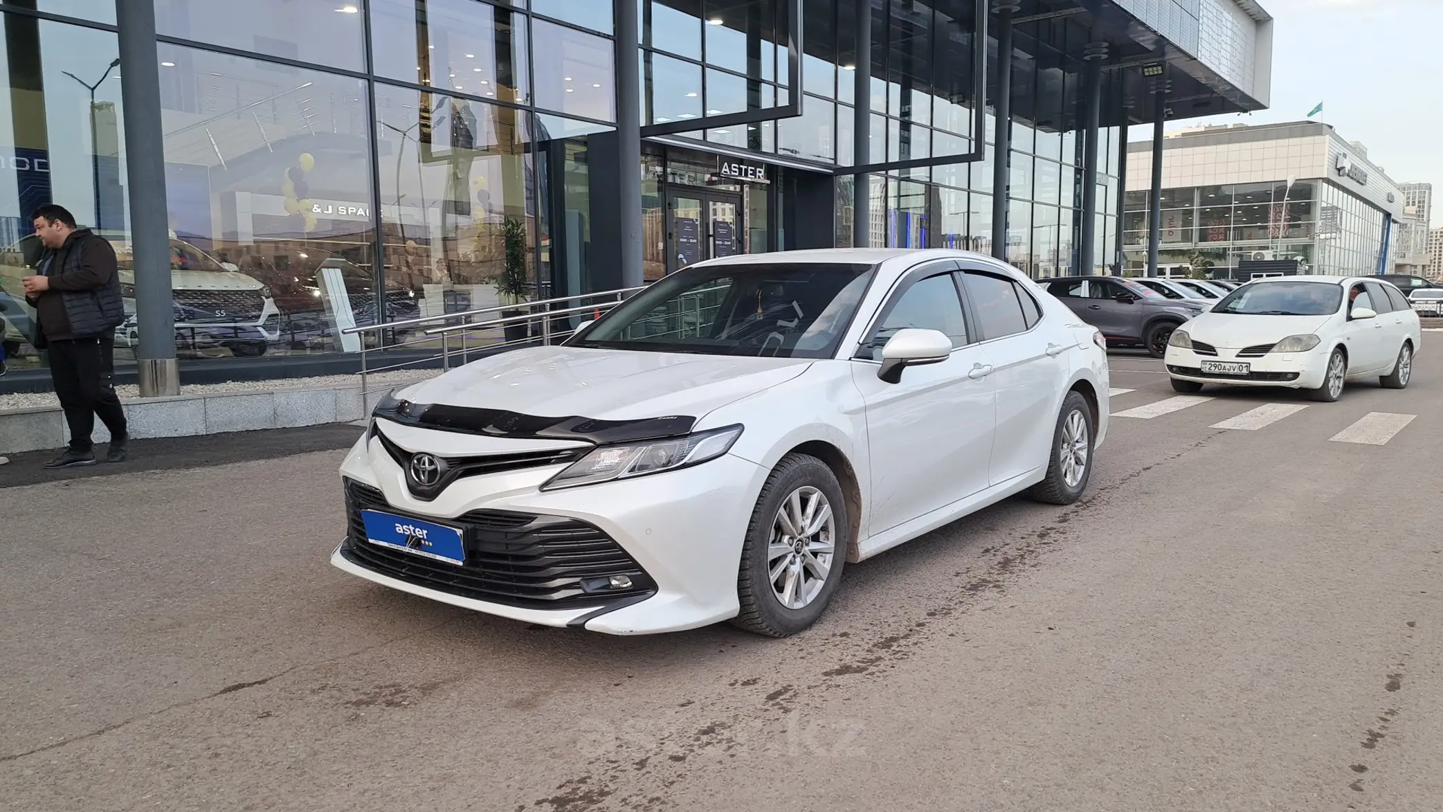 Toyota Camry 2019