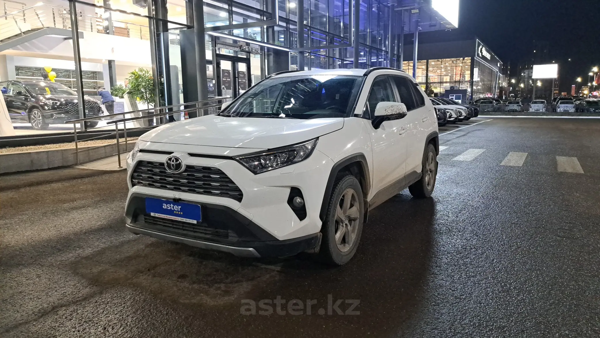 Toyota RAV4 2021