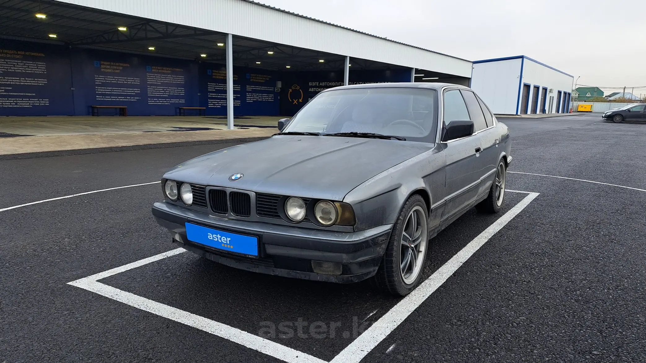 BMW 5 серии 1990