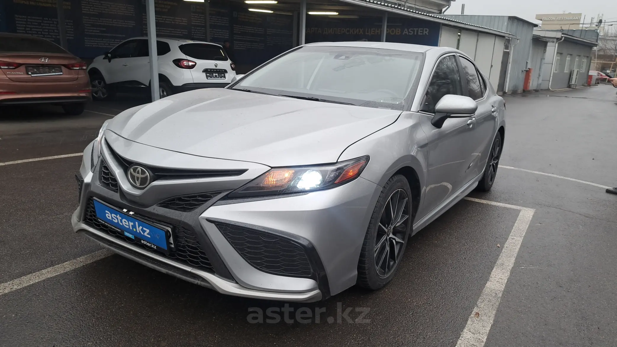 Toyota Camry 2021