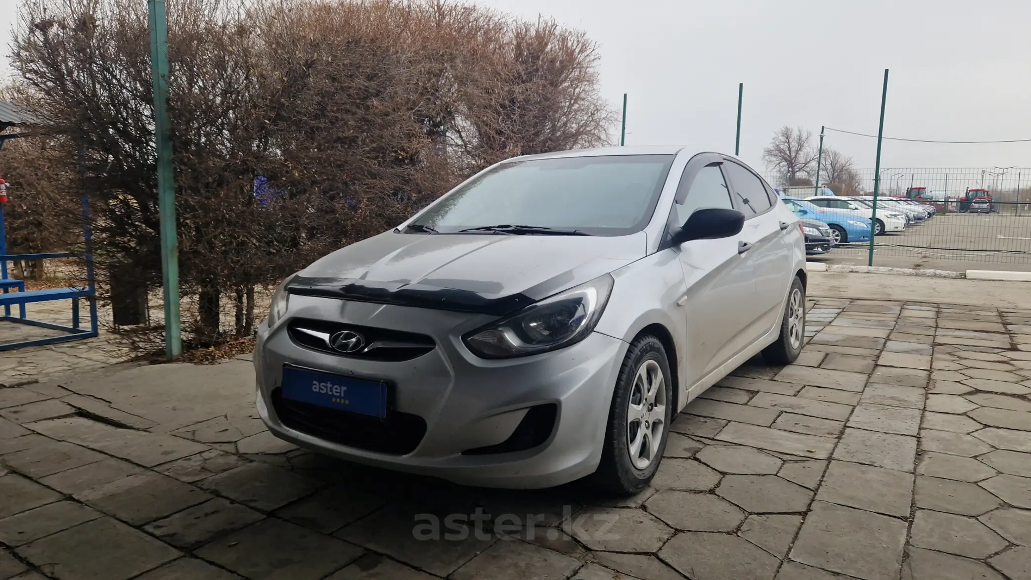 Hyundai Accent 2013