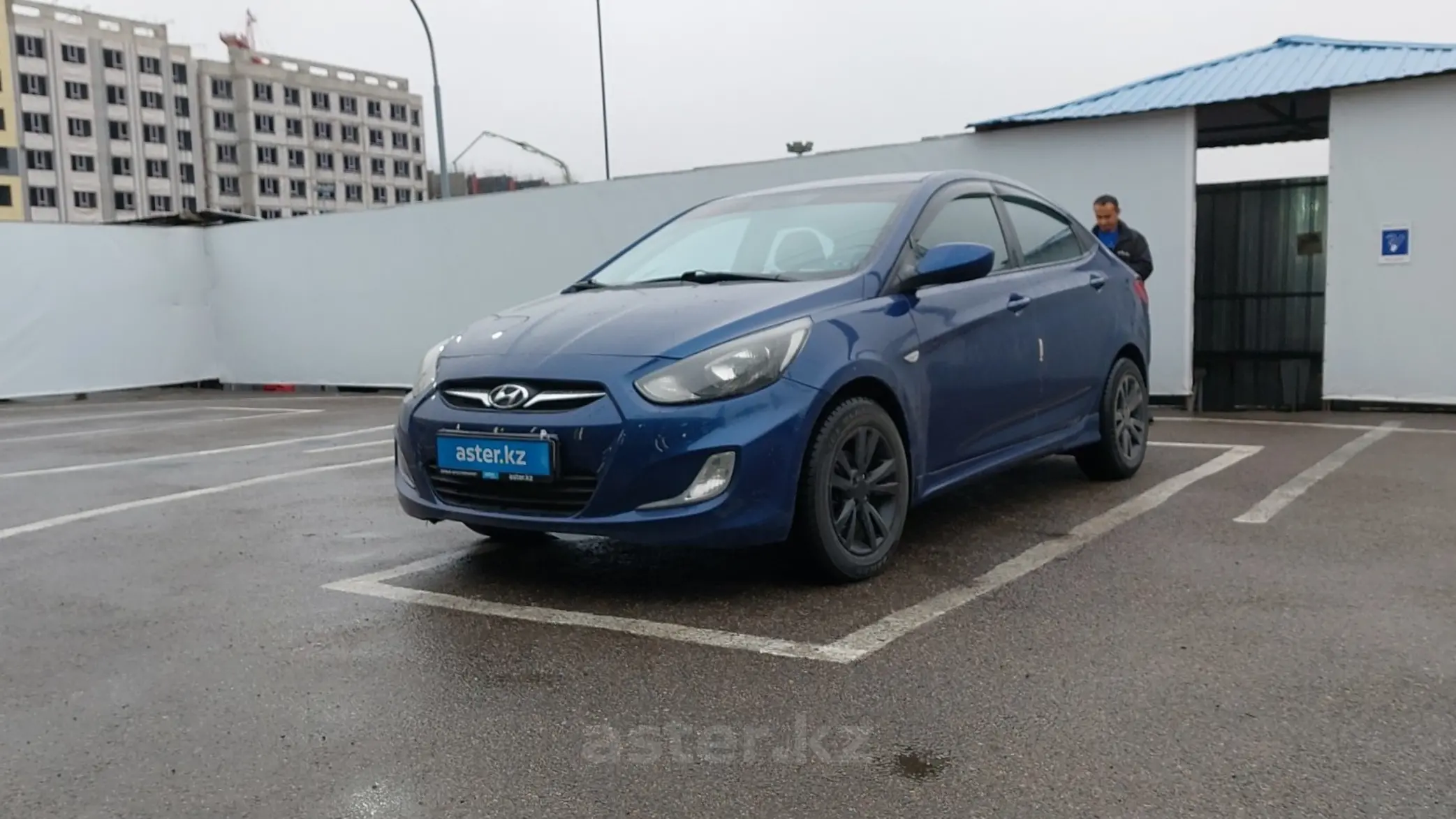 Hyundai Accent 2013