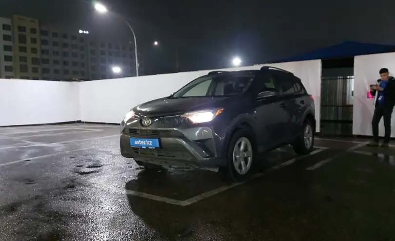 Toyota RAV4 2017 года за 14 000 000 тг. в Алматы