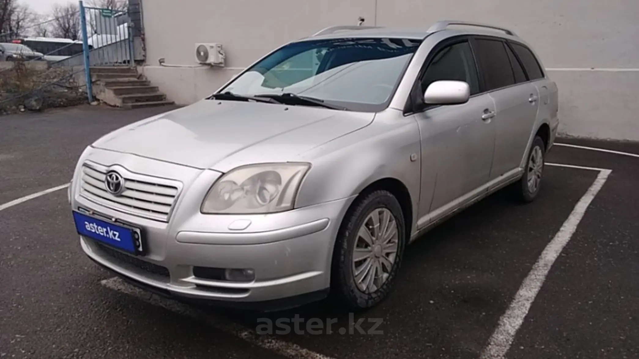 Toyota Avensis 2005