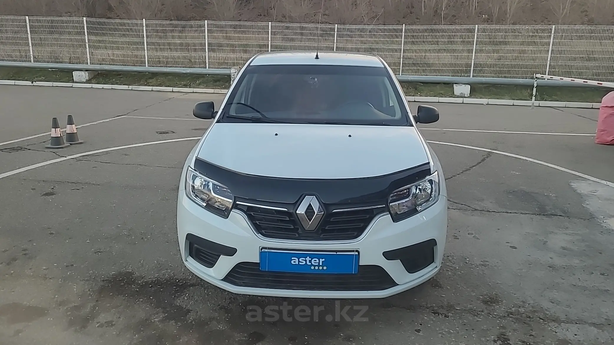 Купить Renault Sandero 2019 года в Усть-Каменогорске, цена 6200000 тенге.  Продажа Renault Sandero в Усть-Каменогорске - Aster.kz. №c967124