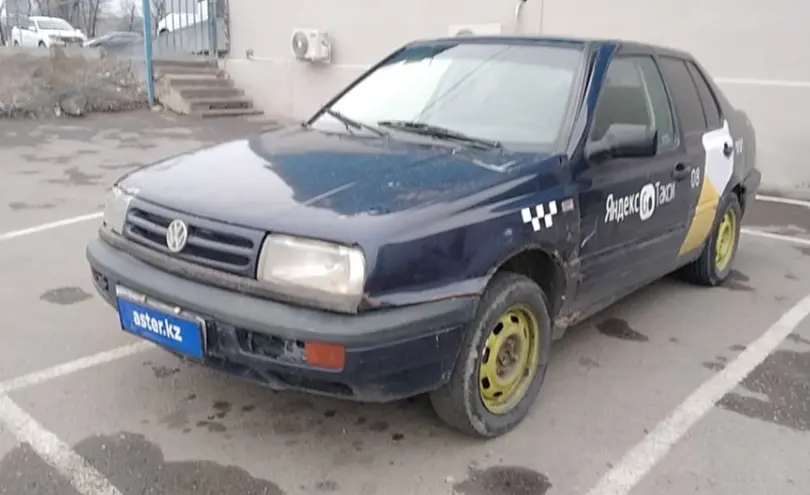 Volkswagen Vento 1993 года за 850 000 тг. в Тараз
