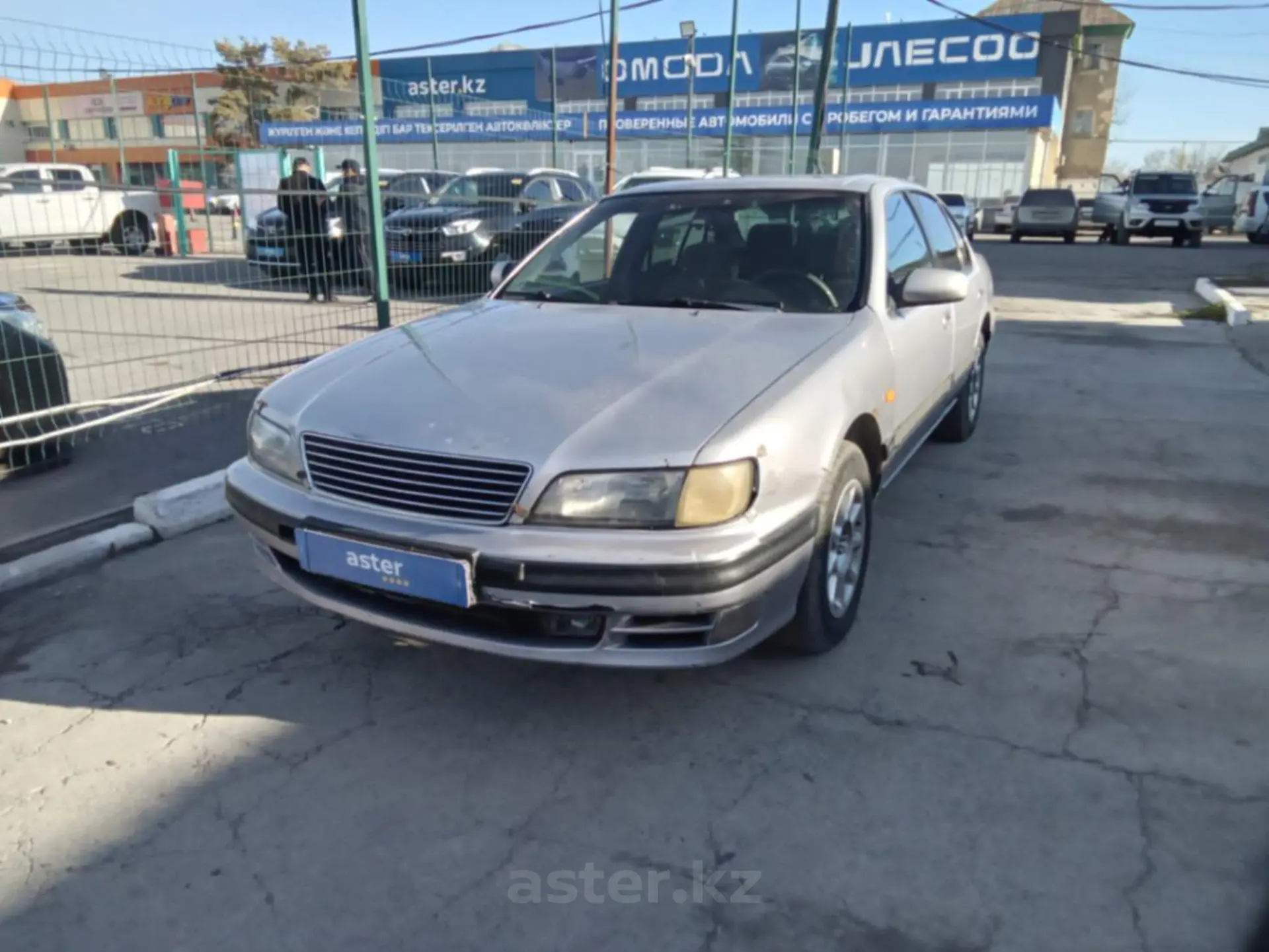 Nissan Maxima 1995