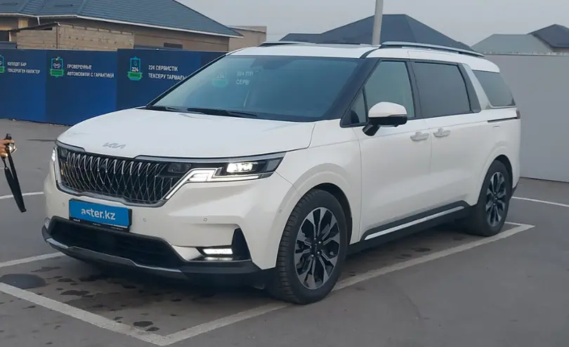Kia Carnival 2022 года за 30 000 000 тг. в Шымкент
