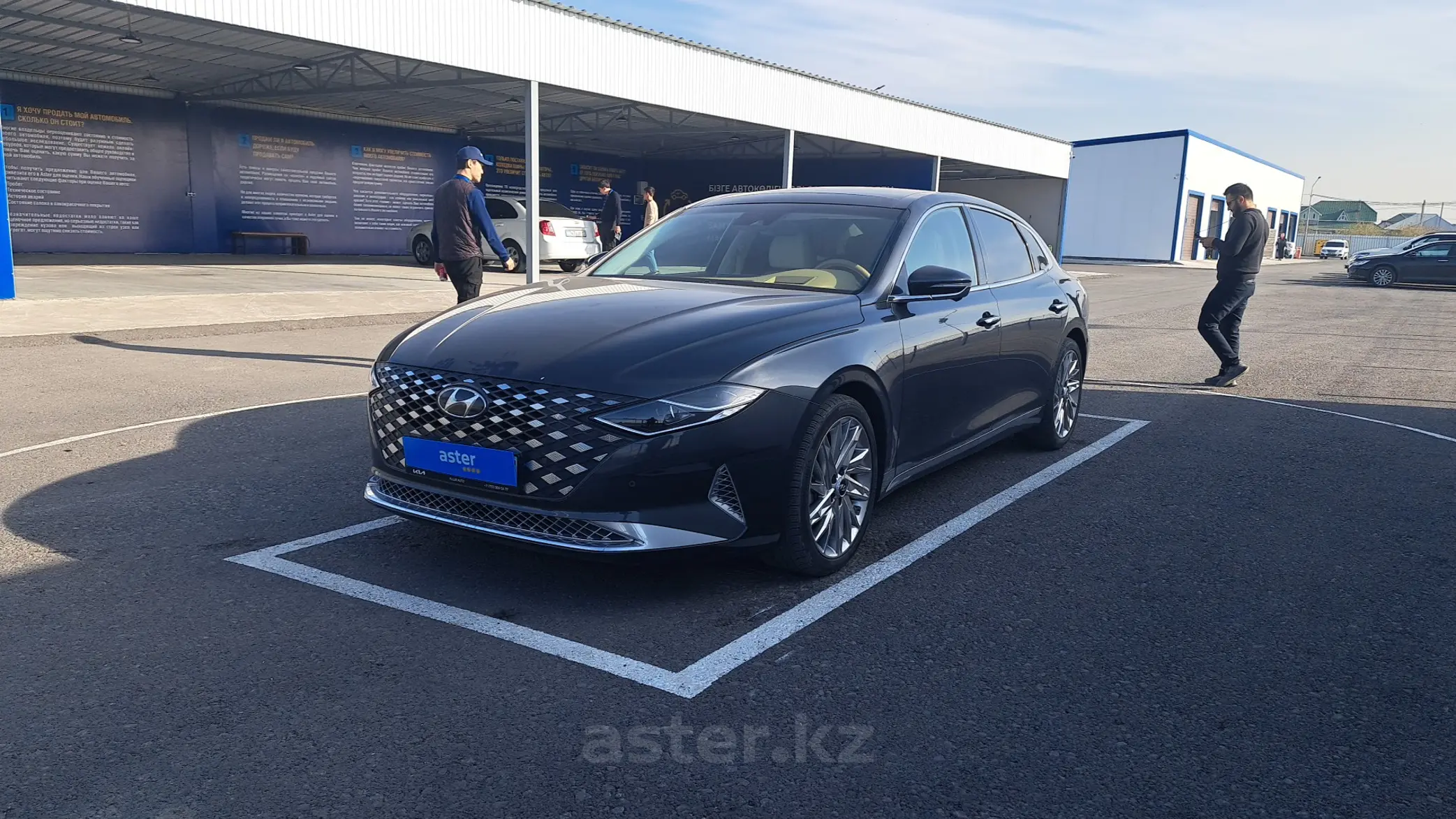 Hyundai Grandeur 2021