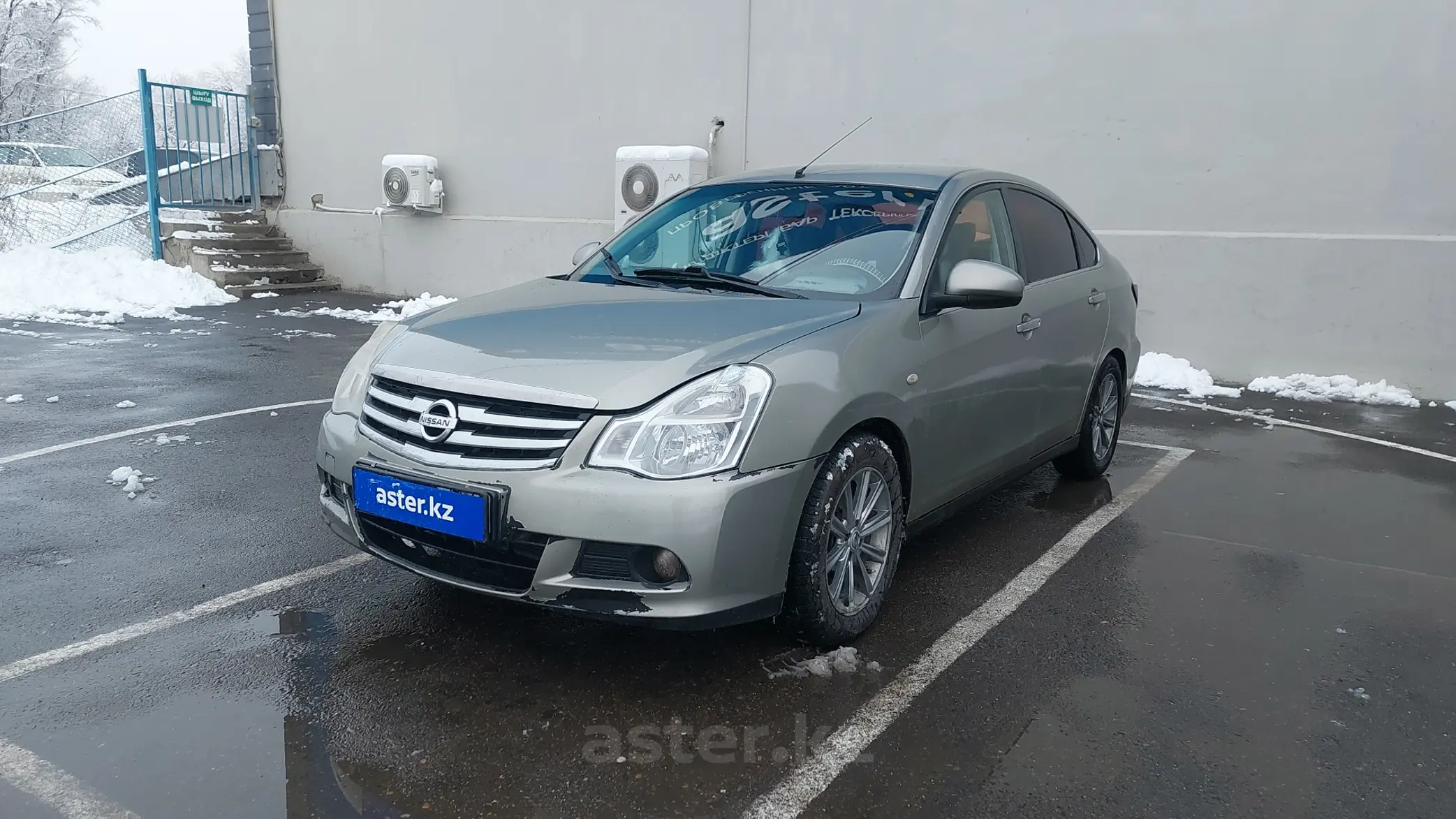 Nissan Almera 2015