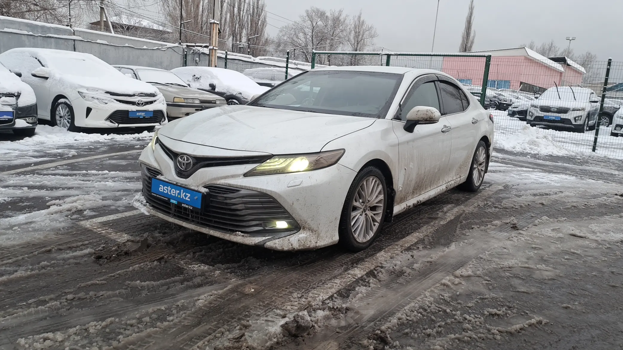 Toyota Camry 2019