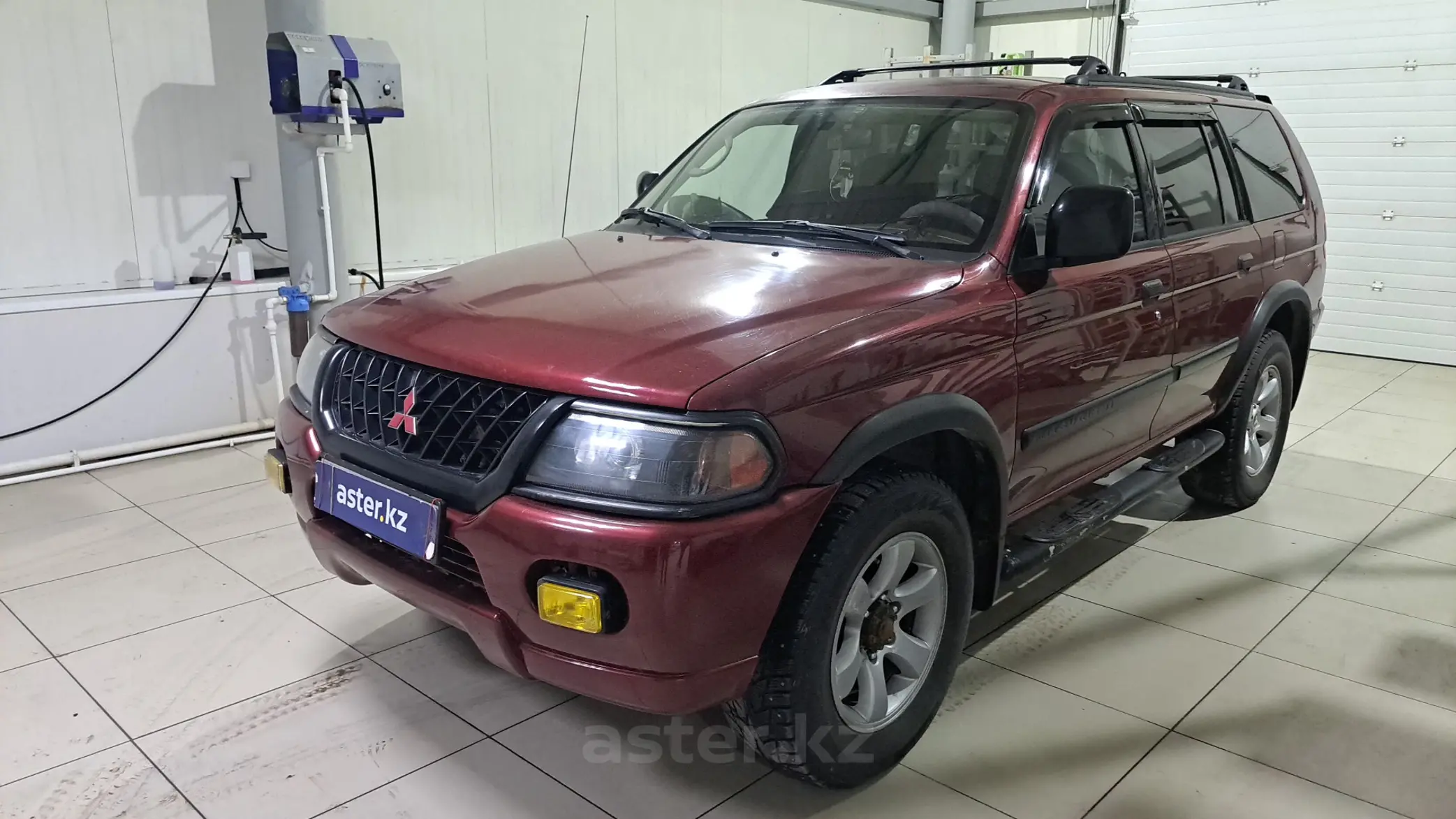 Mitsubishi Montero Sport 2000