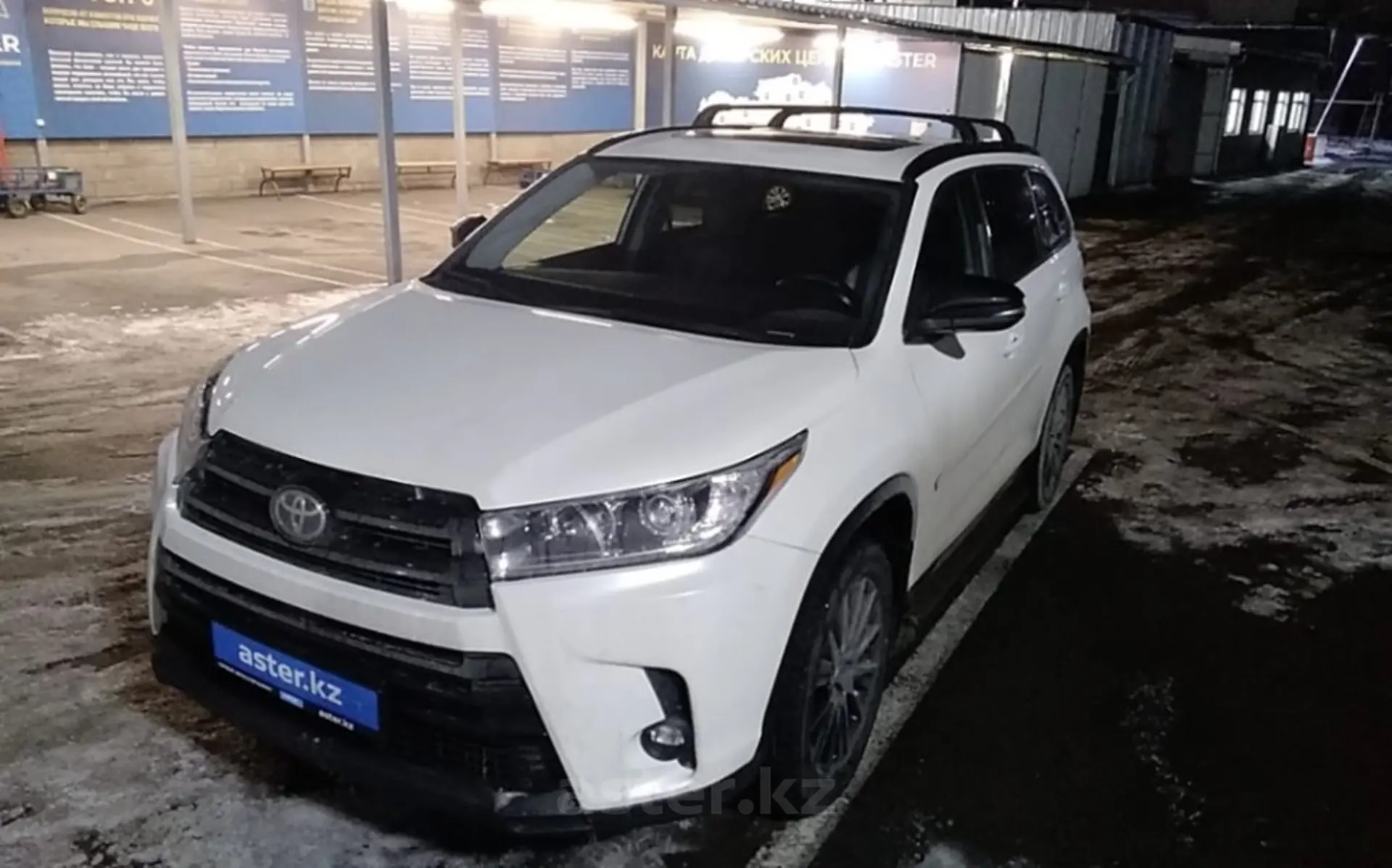 Toyota Highlander 2019