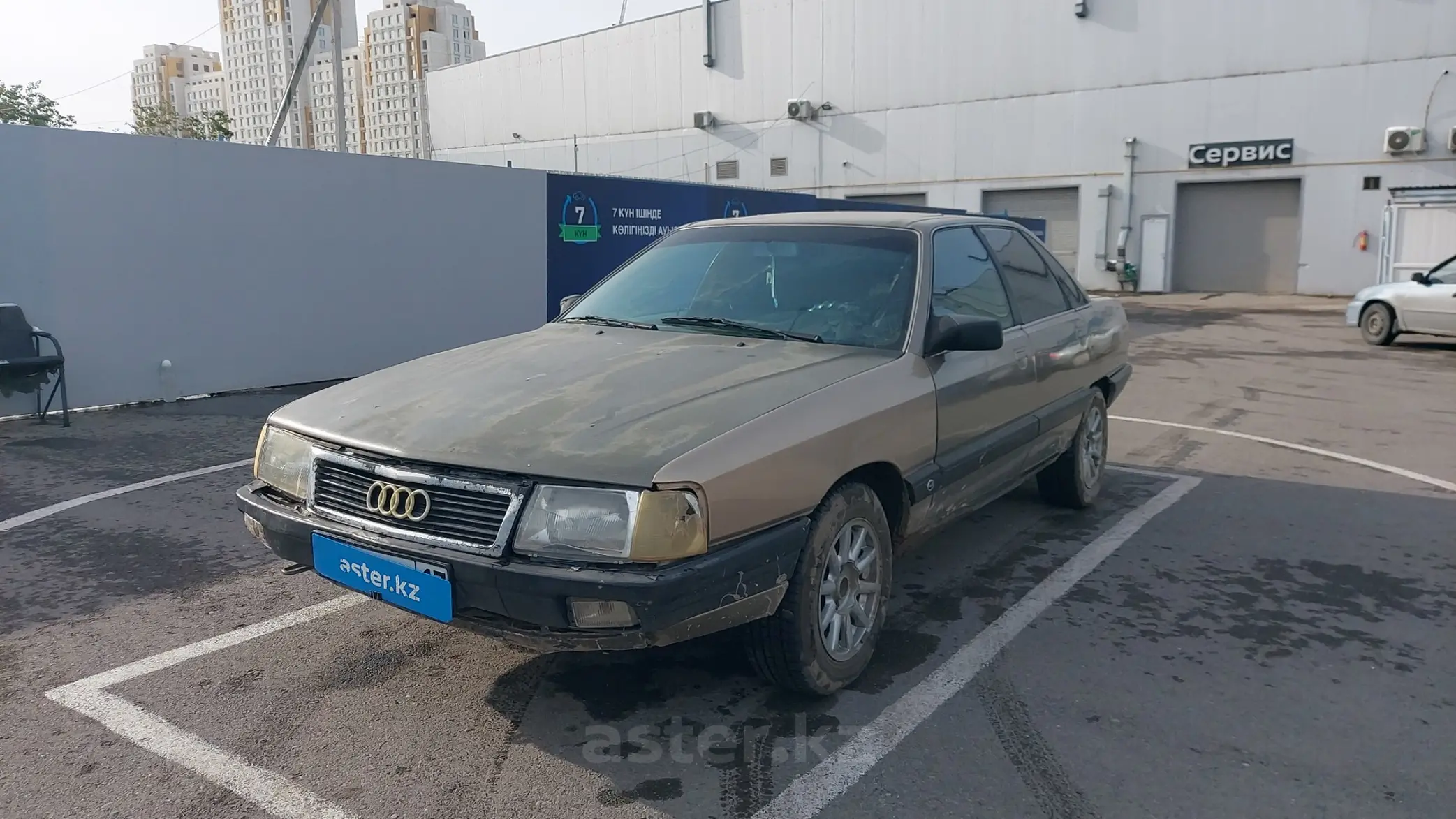 Audi 100 1990