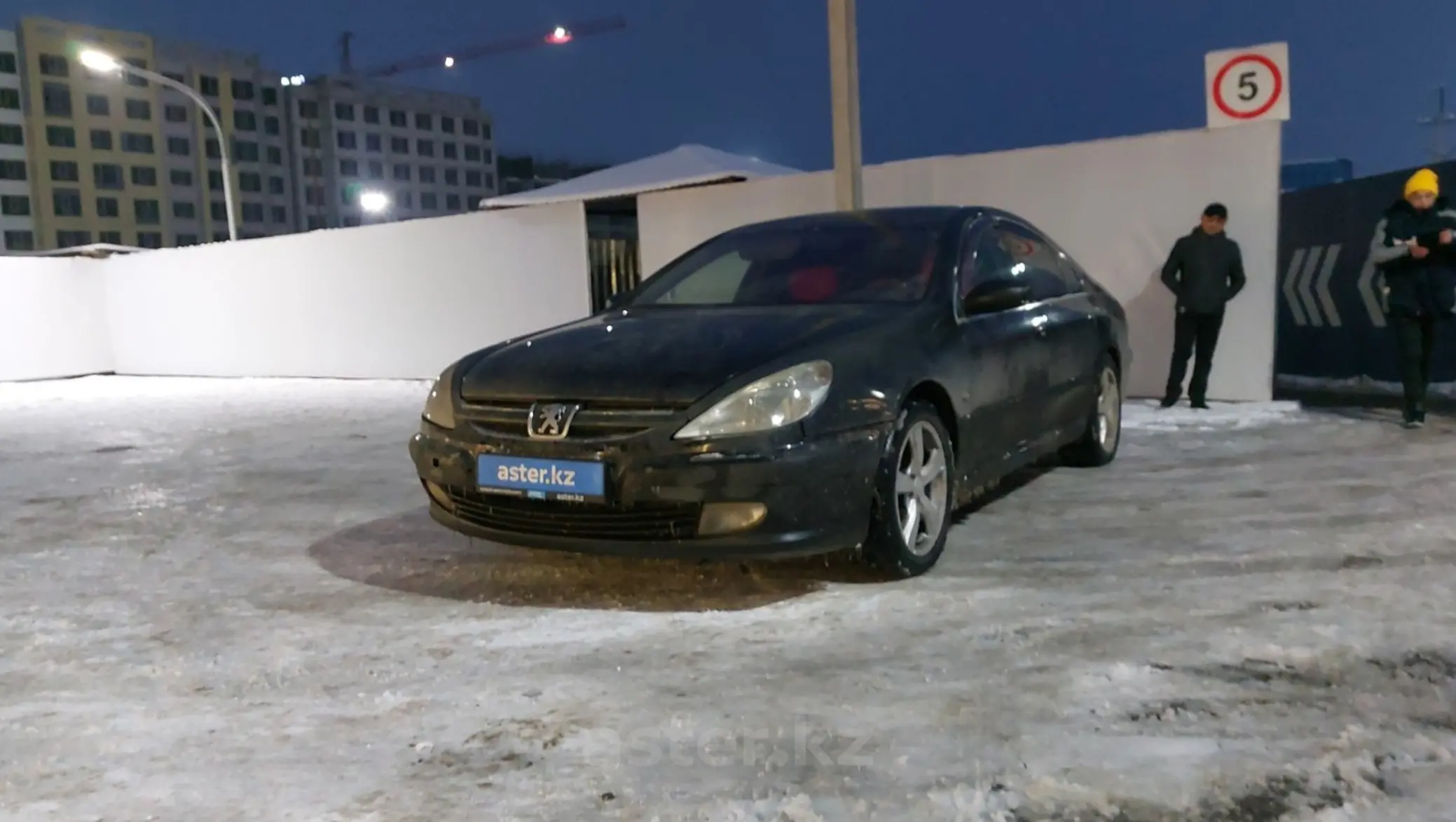 Peugeot 607 2004