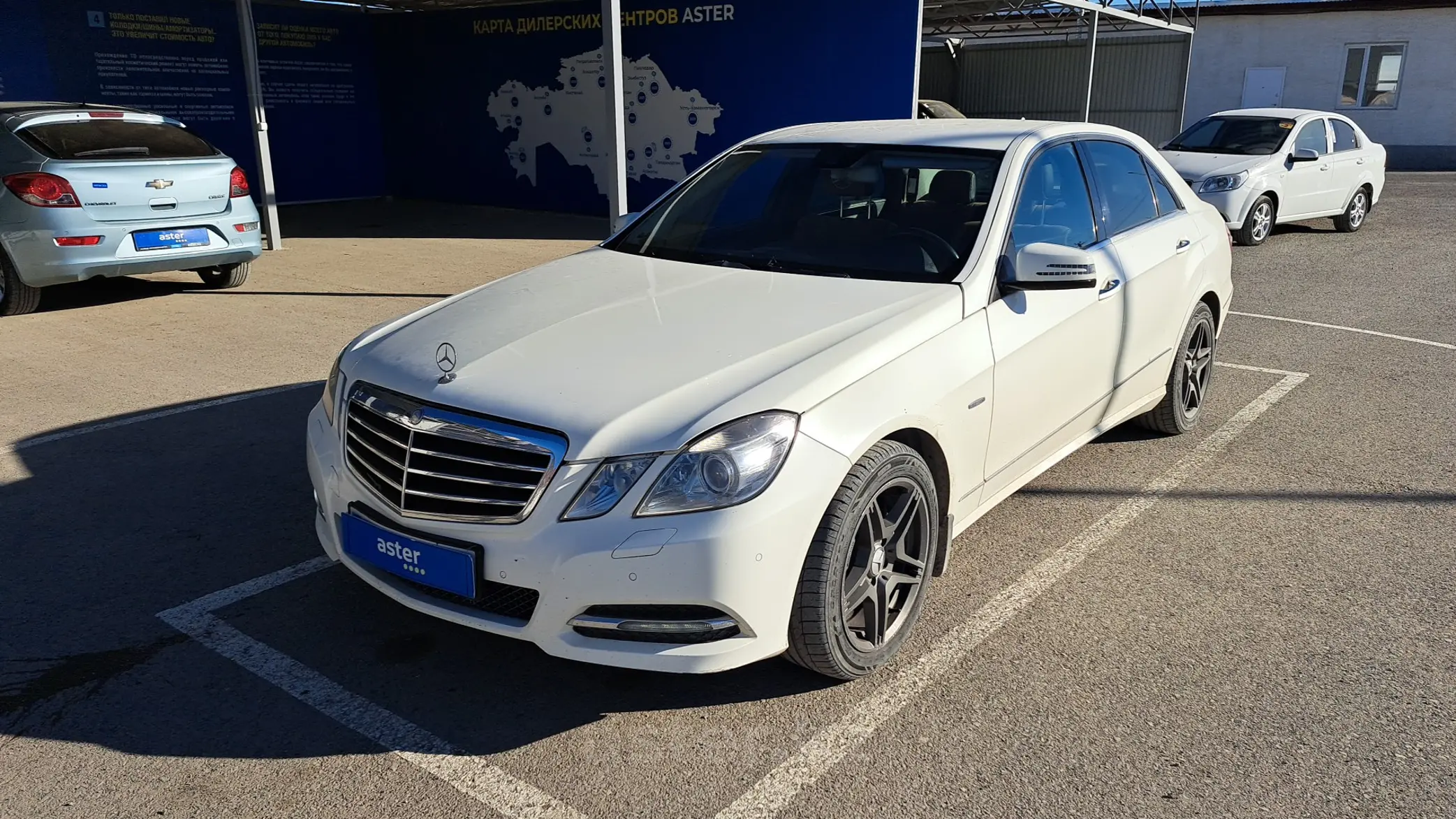 Mercedes-Benz E-Класс 2011