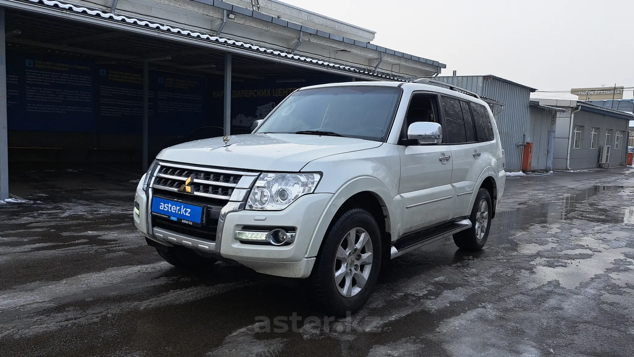 Mitsubishi Pajero 2018