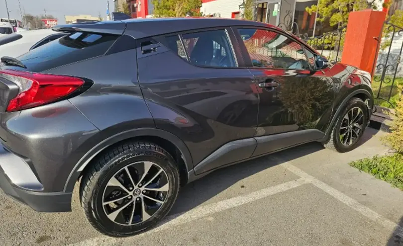 Toyota C-HR 2021 года за 13 000 000 тг. в Алматы