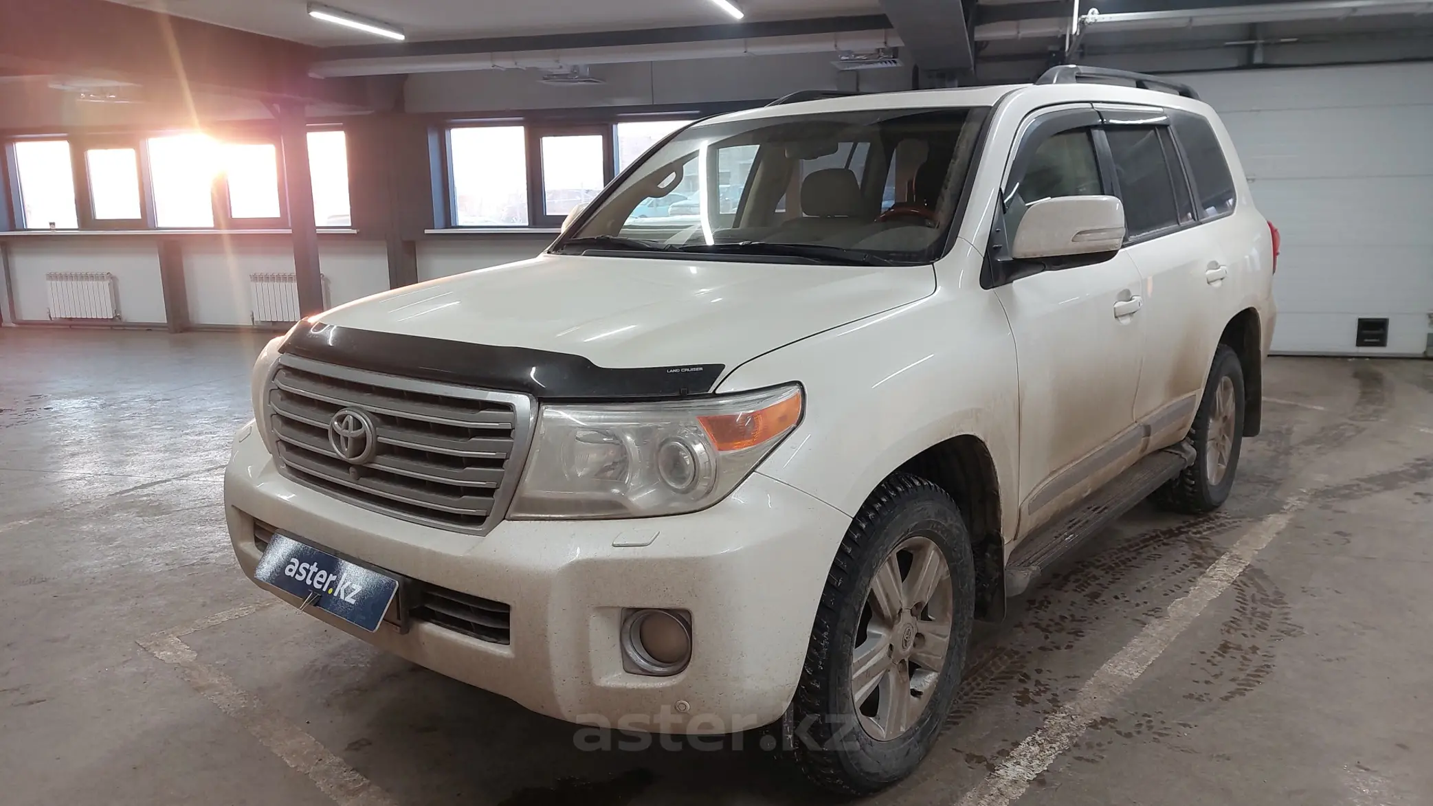 Toyota Land Cruiser 2013