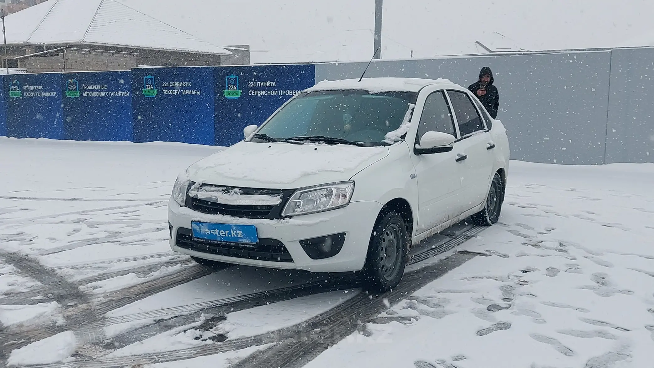 LADA (ВАЗ) Granta 2013