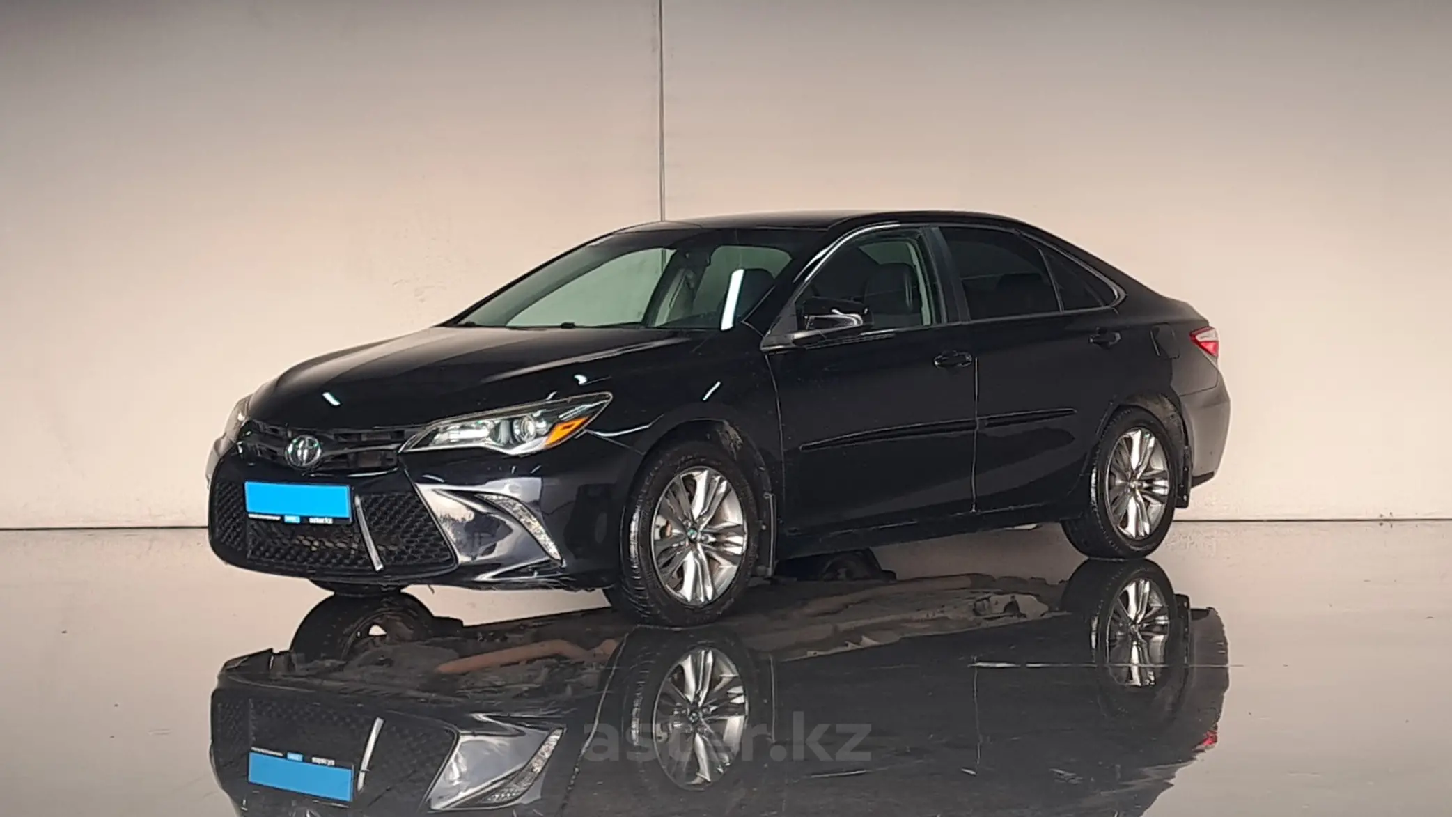 Toyota Camry 2016