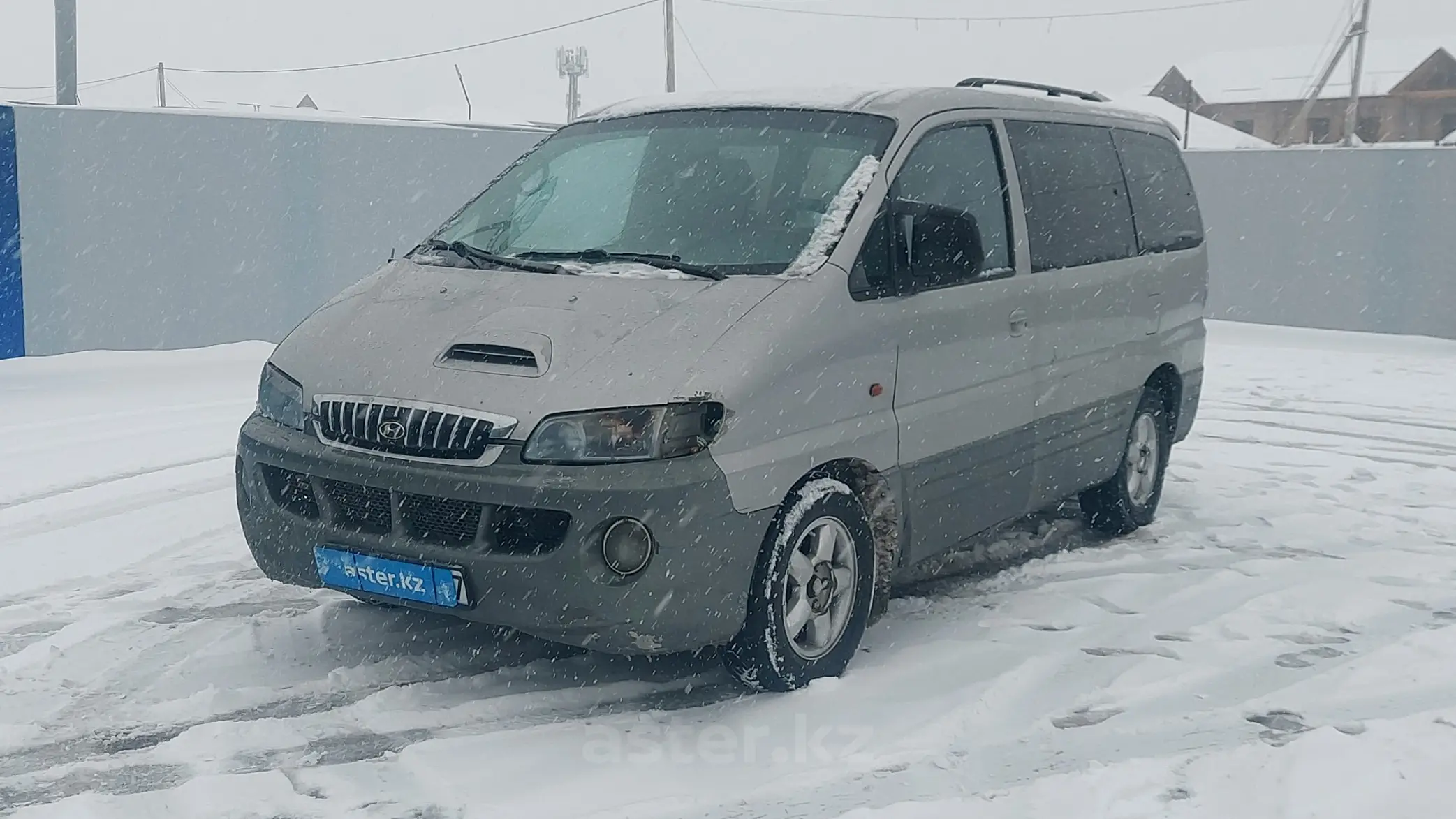 Hyundai Starex 2002