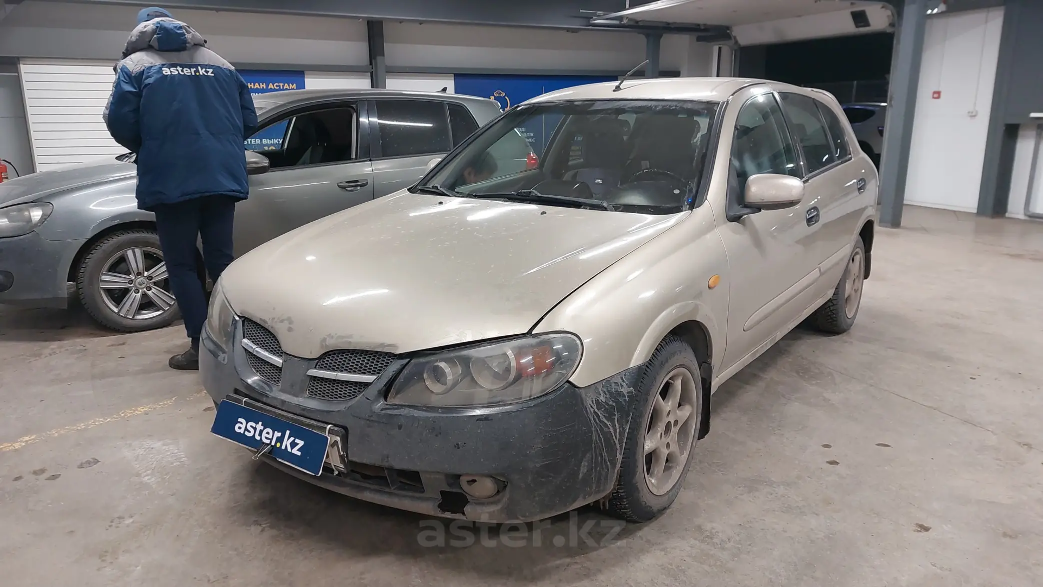 Nissan Almera 2003