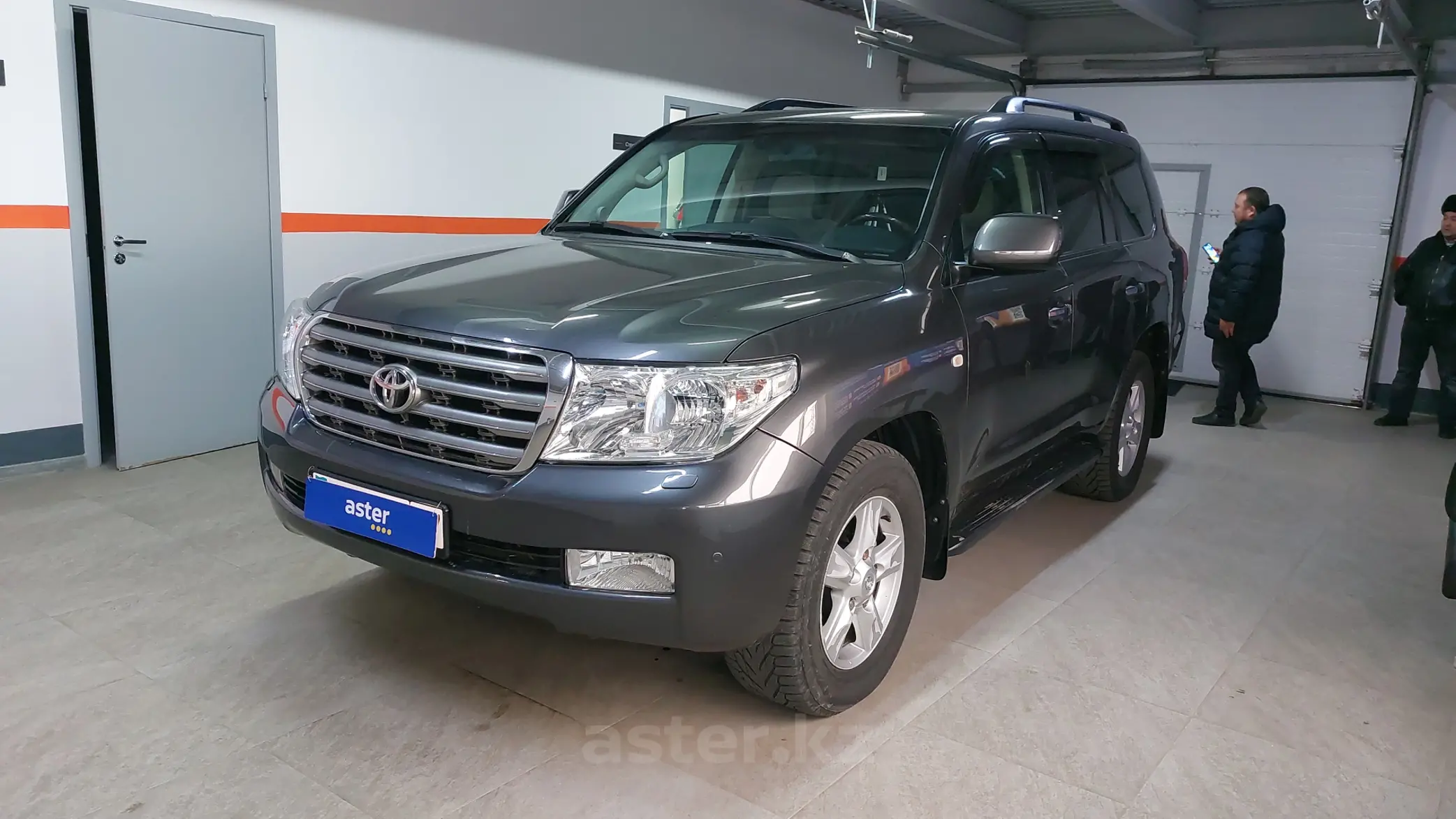 Toyota Land Cruiser 2010