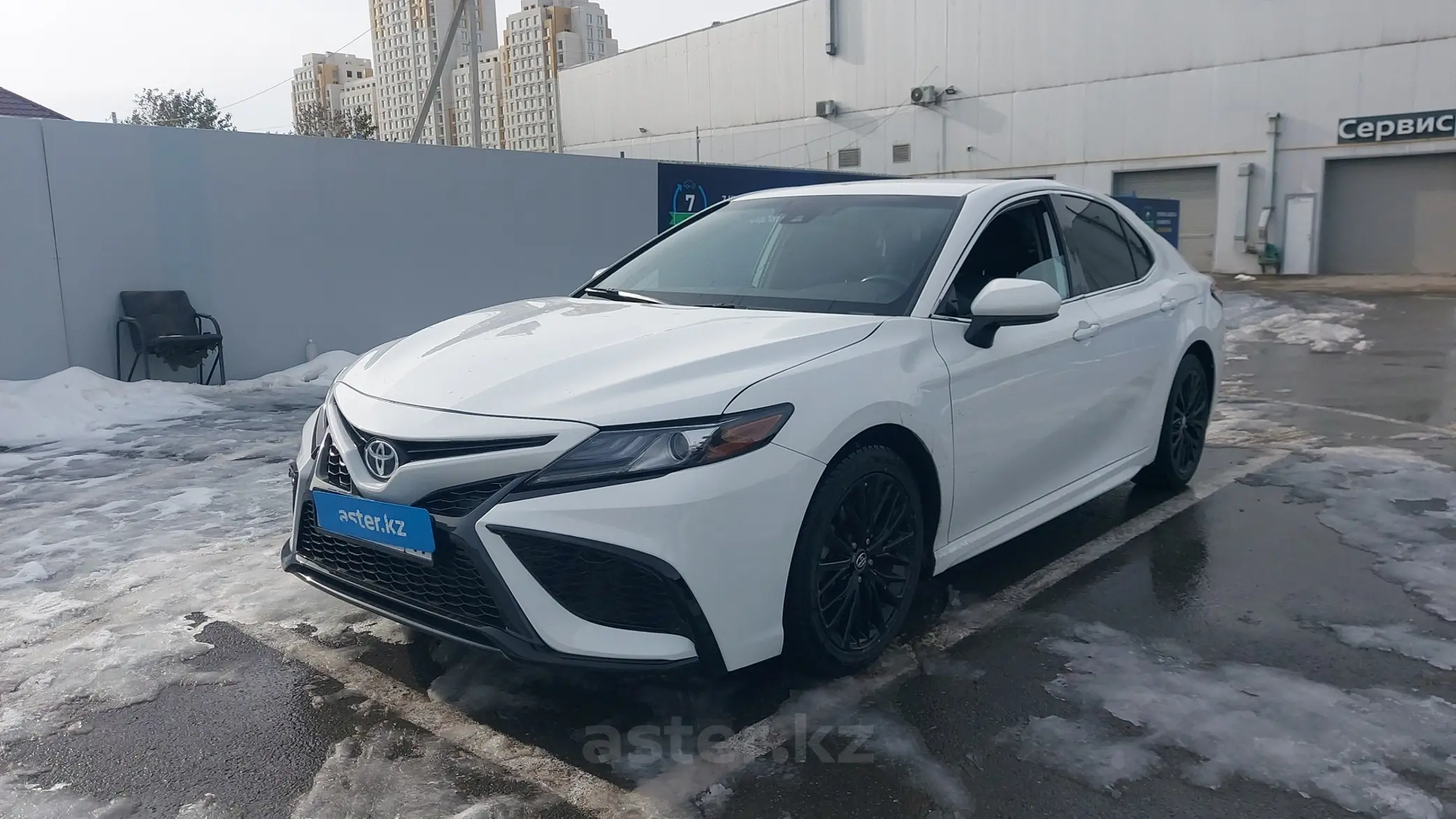 Toyota Camry 2019