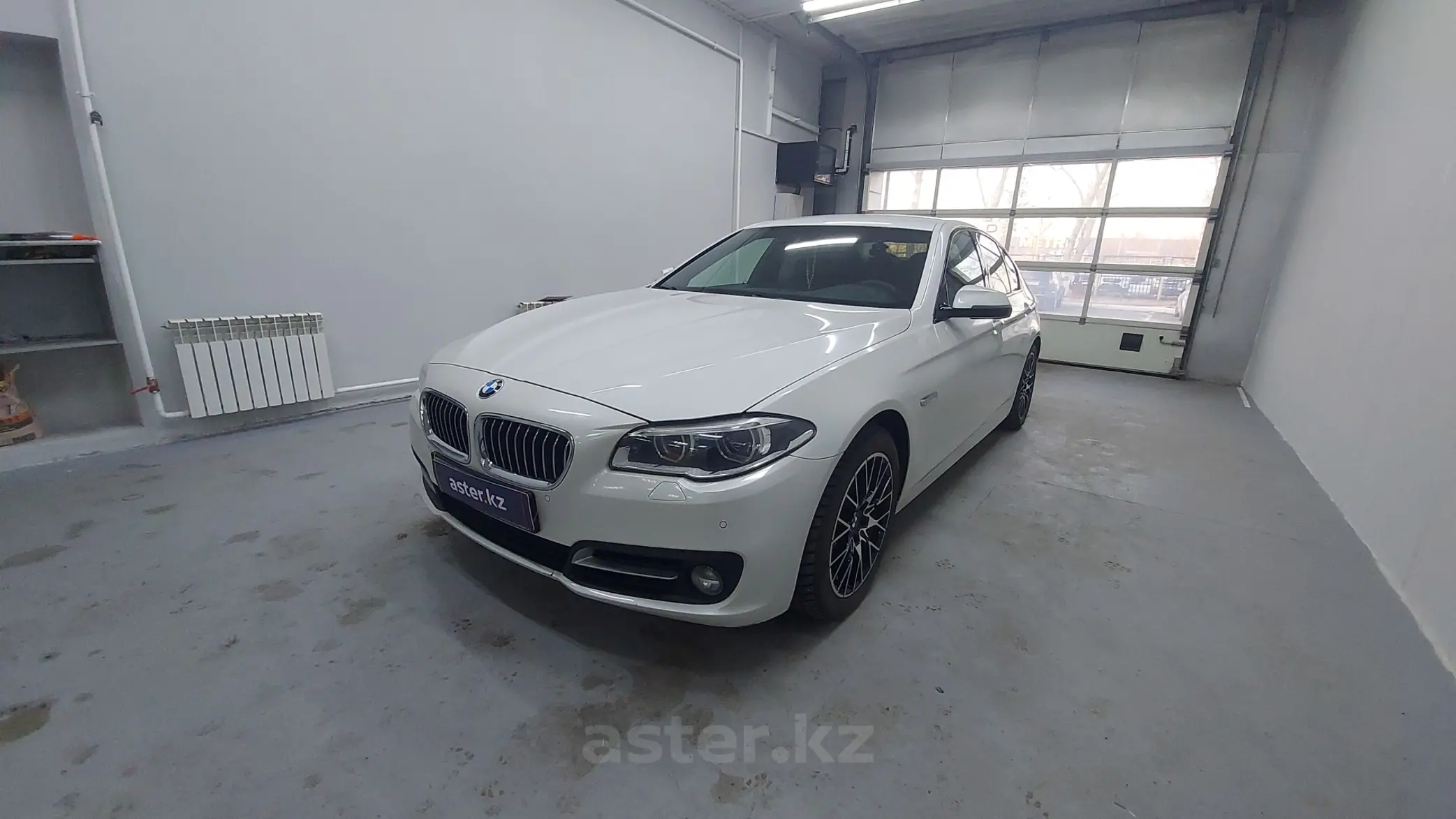 BMW 5 серии 2016