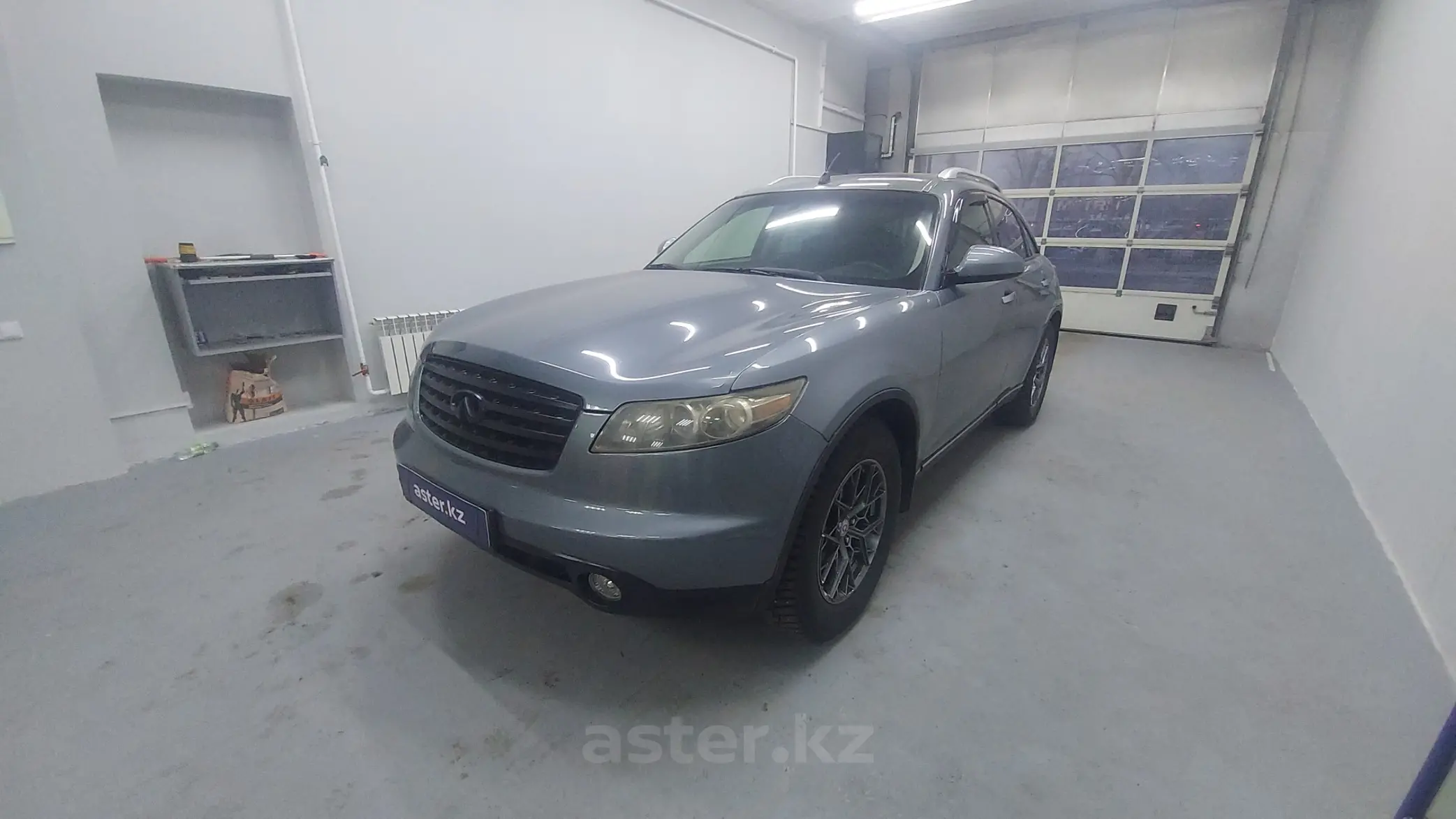 Infiniti FX 2004