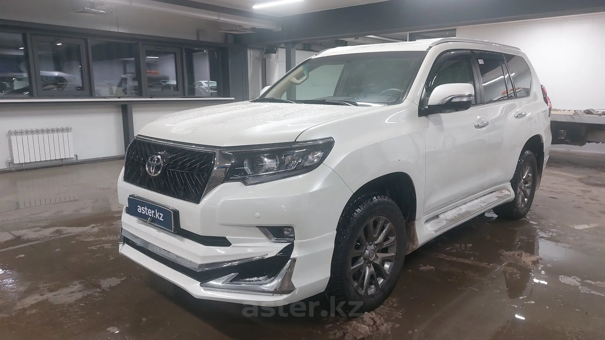 Toyota Land Cruiser Prado 2021