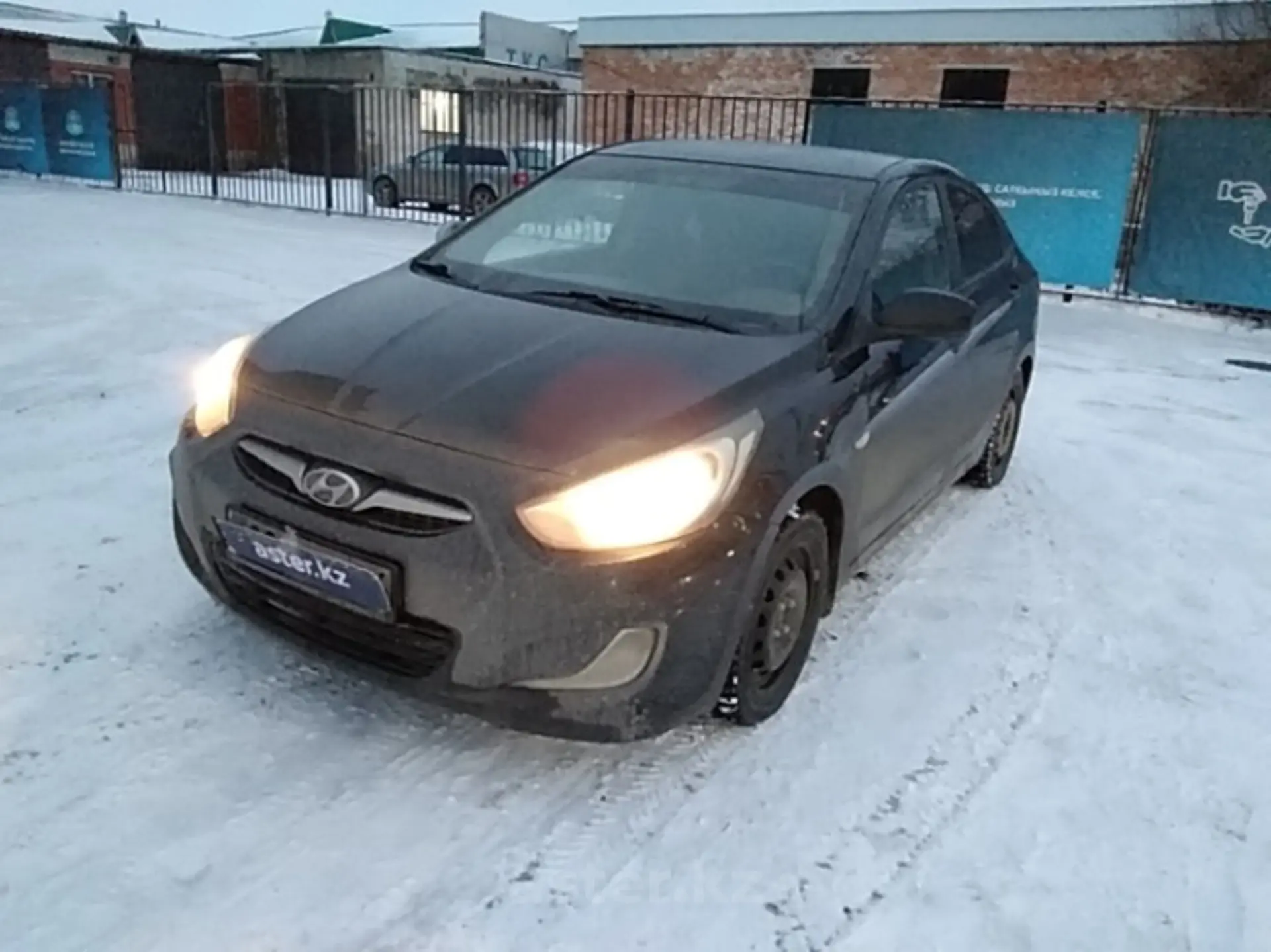 Hyundai Accent 2013