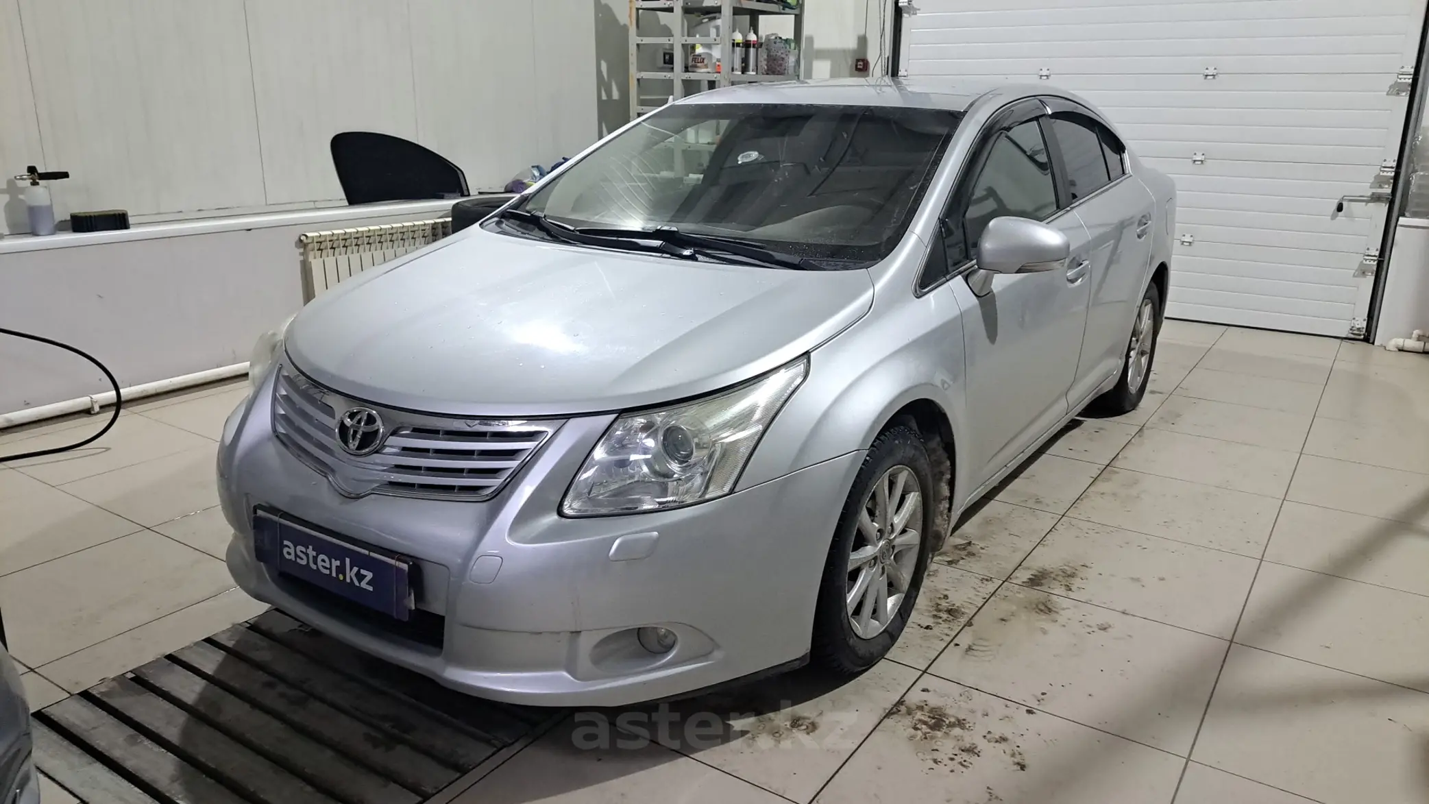 Toyota Avensis 2011