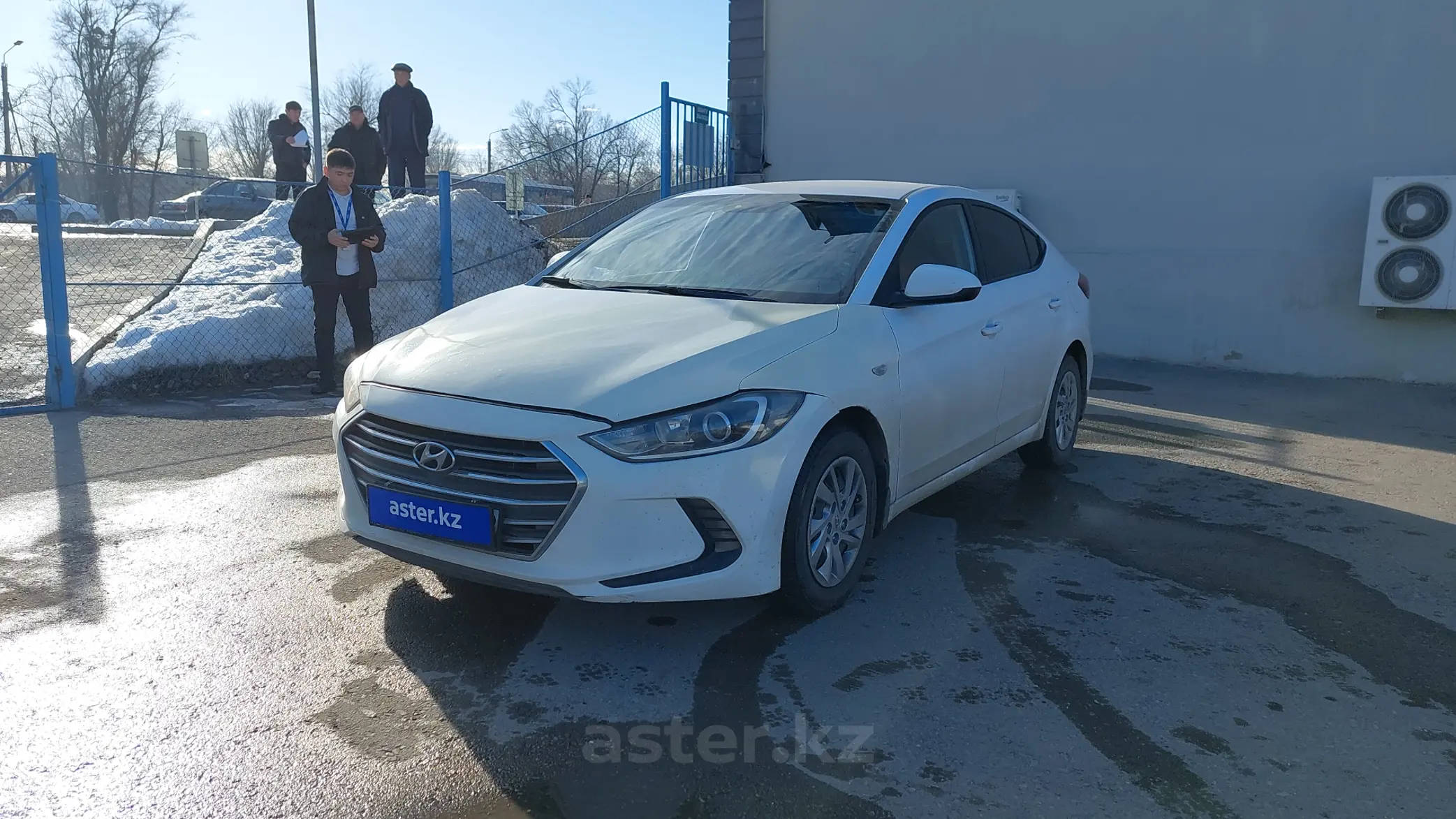 Hyundai Elantra 2017