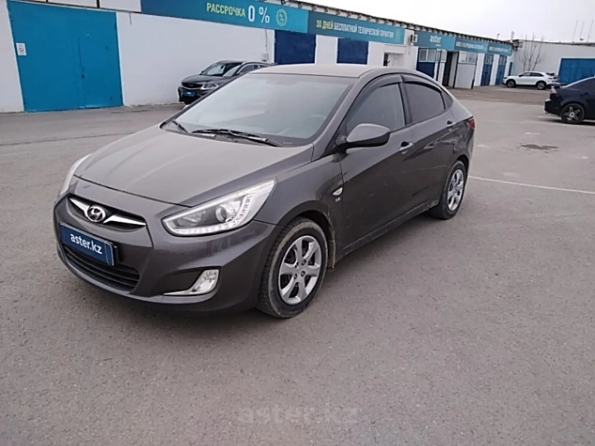 Hyundai Accent 2013