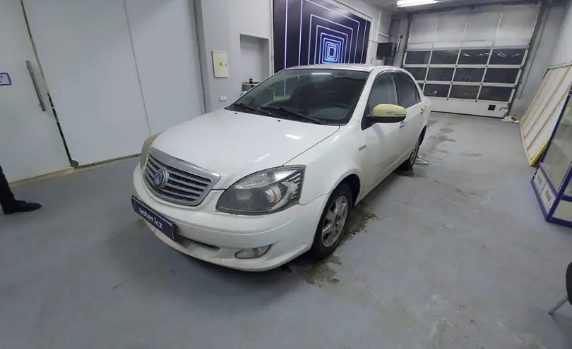 Geely sc7 серебряный