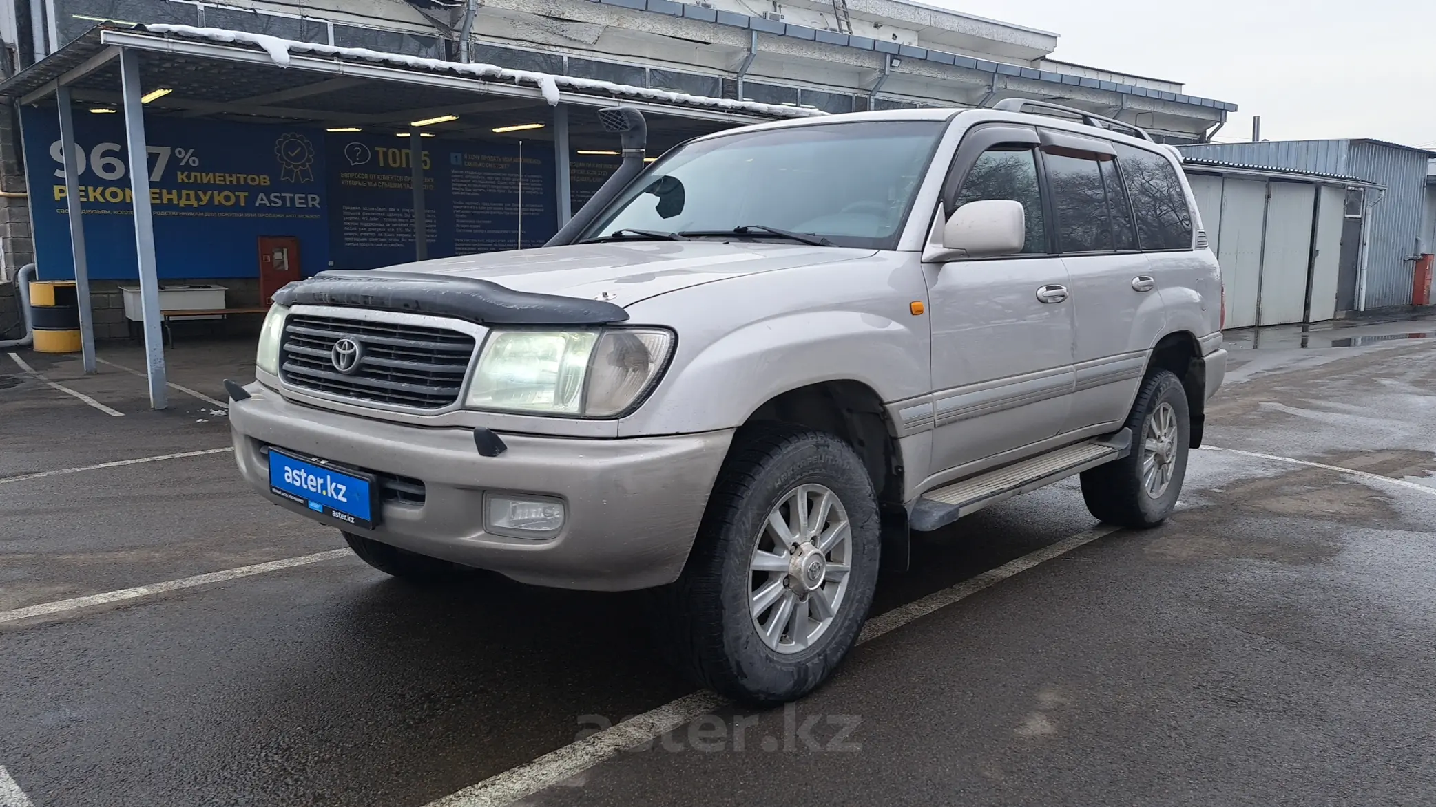 Toyota Land Cruiser 2001